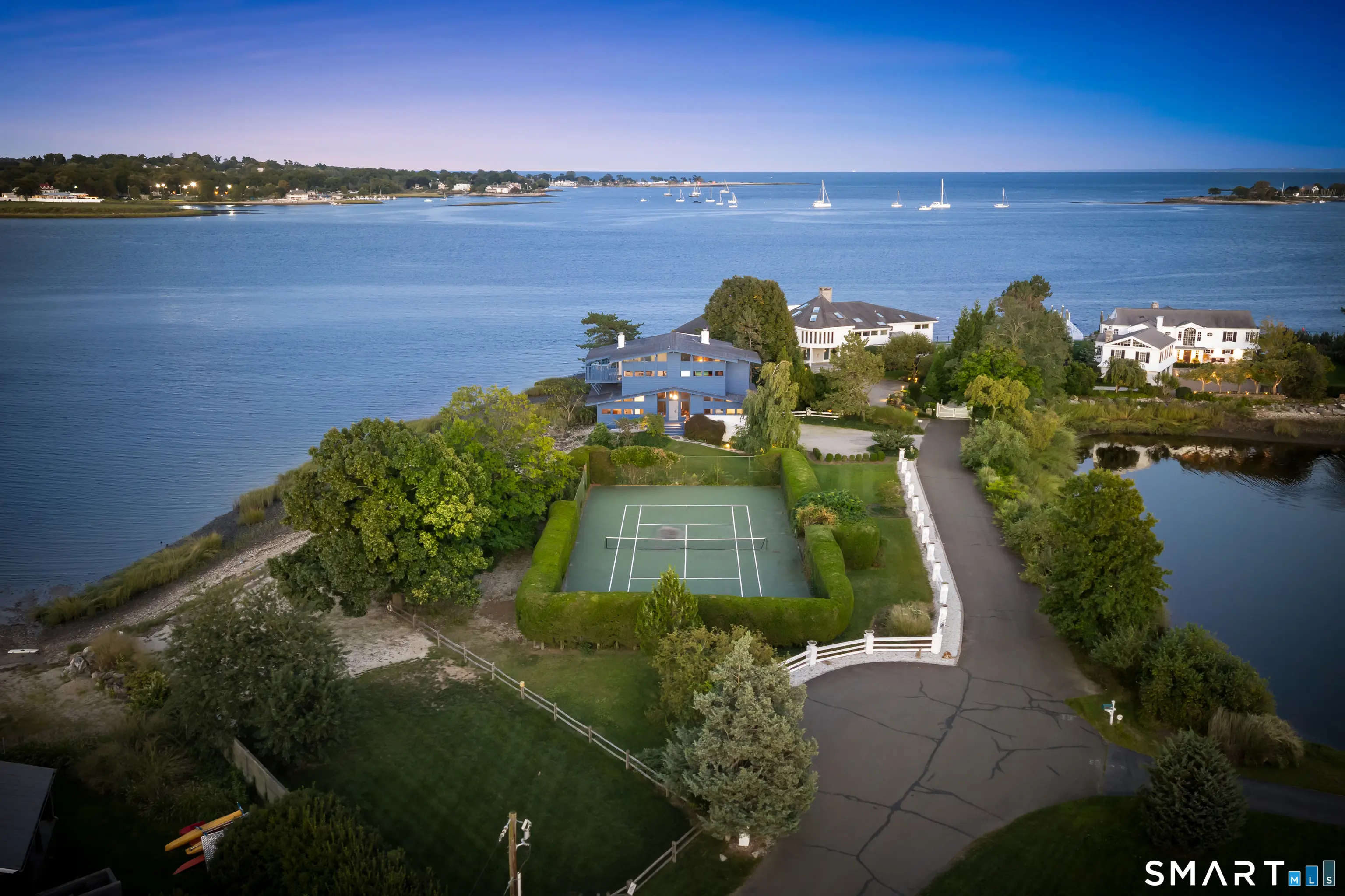 1 Driftwood Point Road, Westport