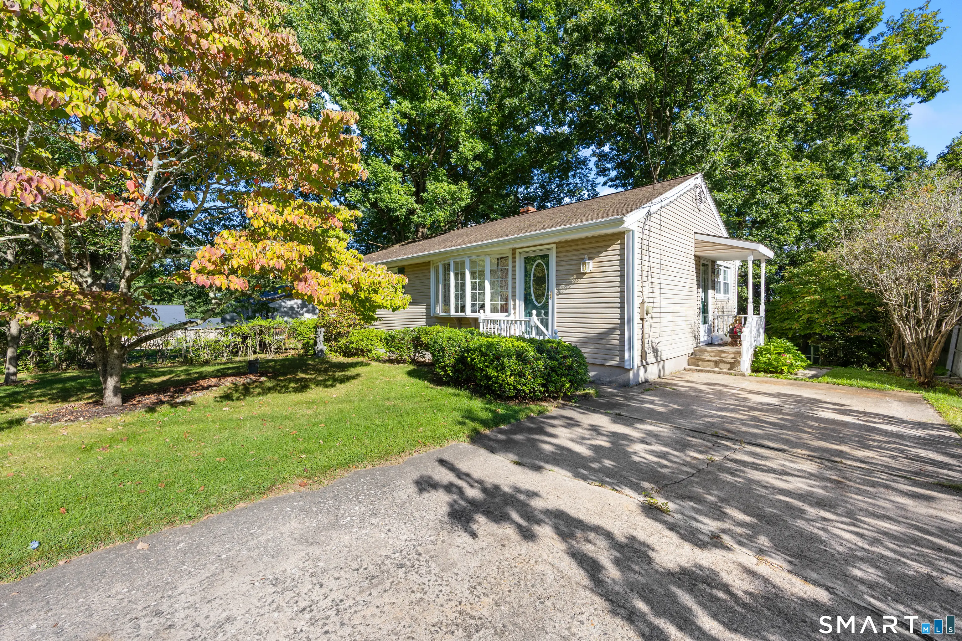 90 Clark Street, Wolcott