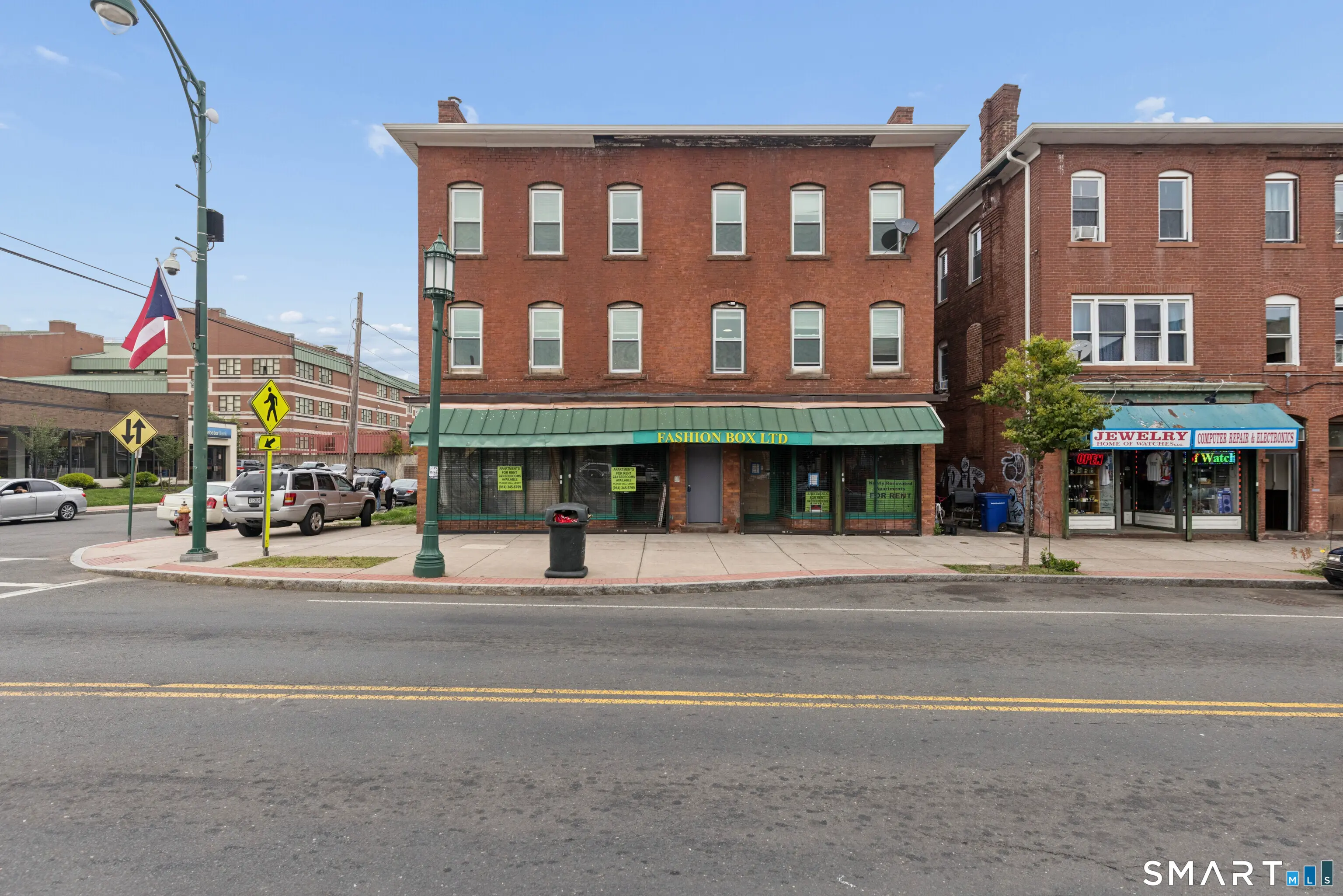 654 Park Street, Hartford