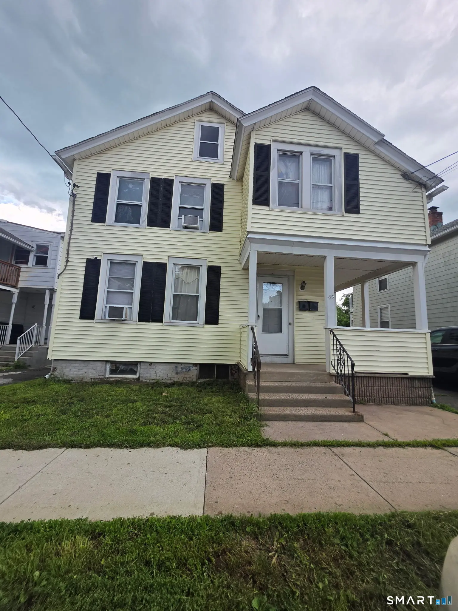 42 Grand Street, Middletown