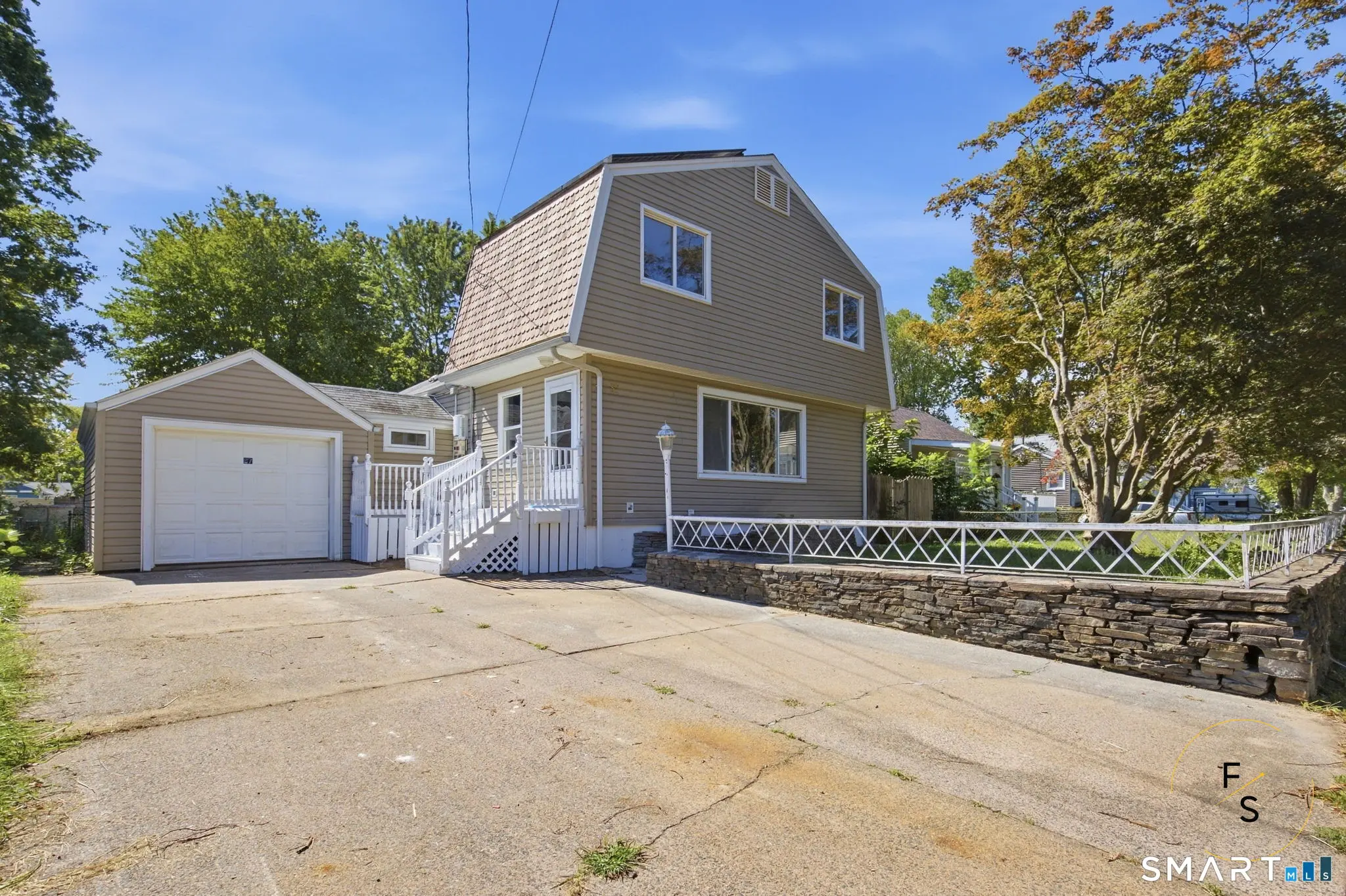 87 Oxford Drive, East Hartford