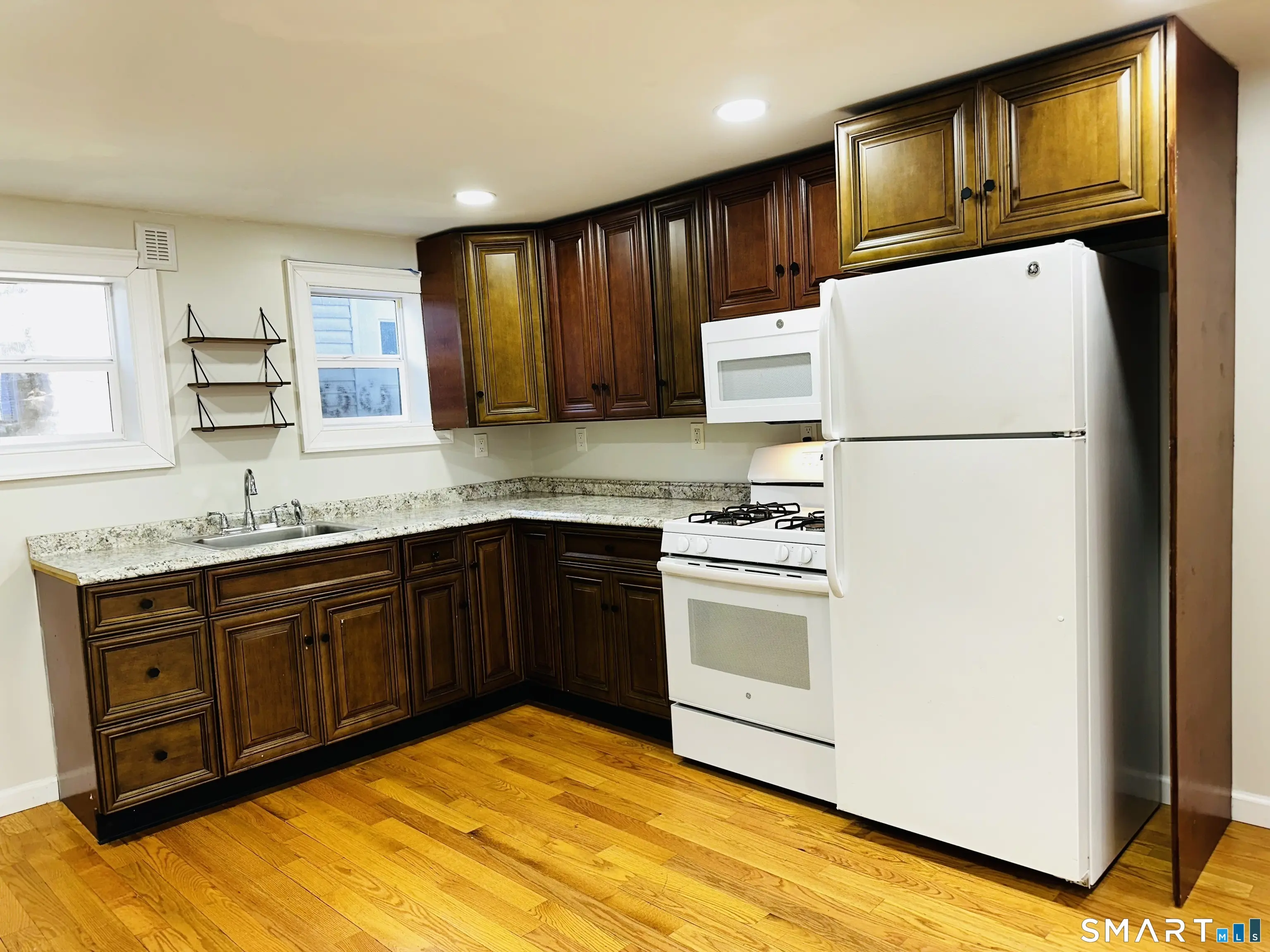49 Pleasant Street, Ansonia