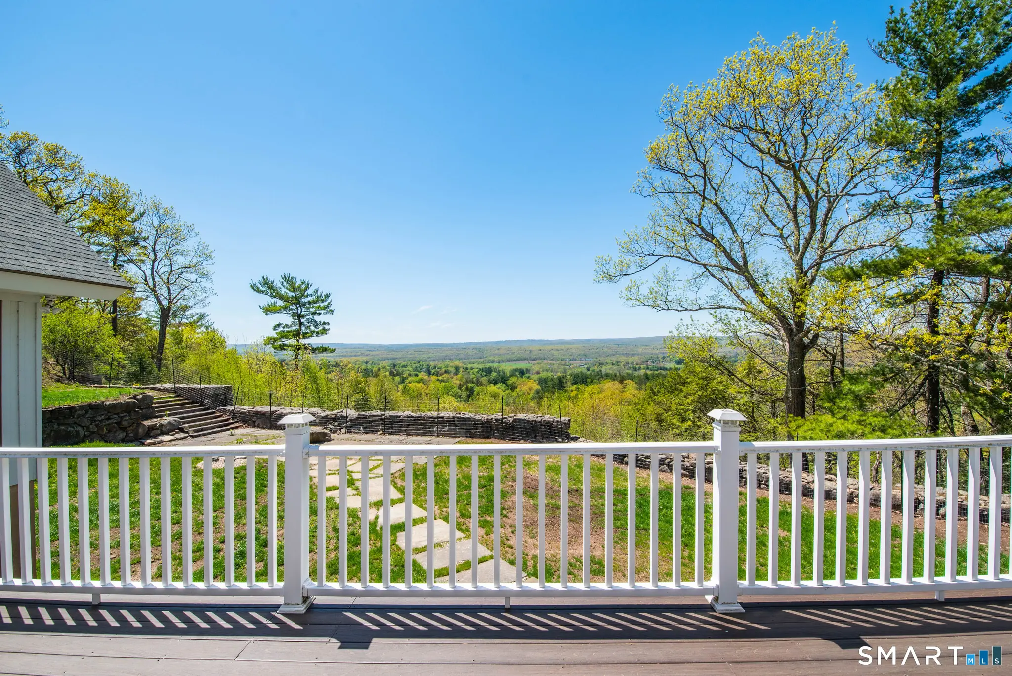 43 Prattling Pond Road, Farmington