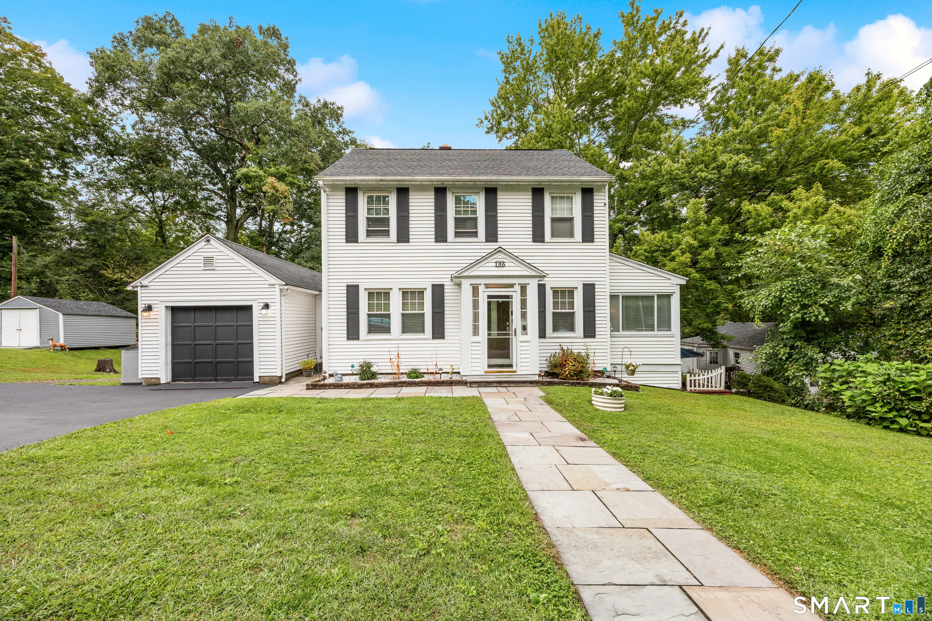 106 Country Club Road, Middlebury