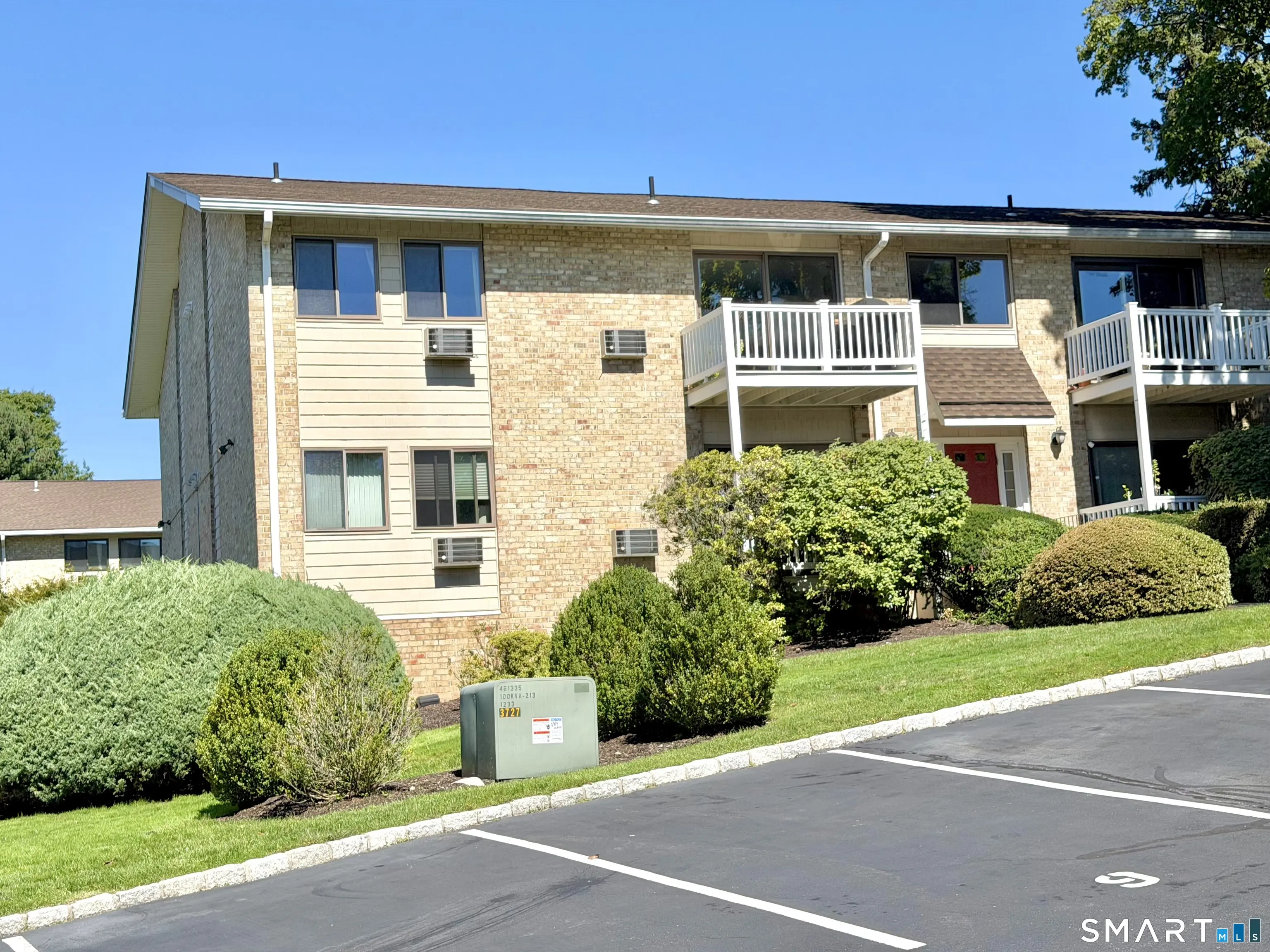 180 Glenbrook Road 15, Stamford