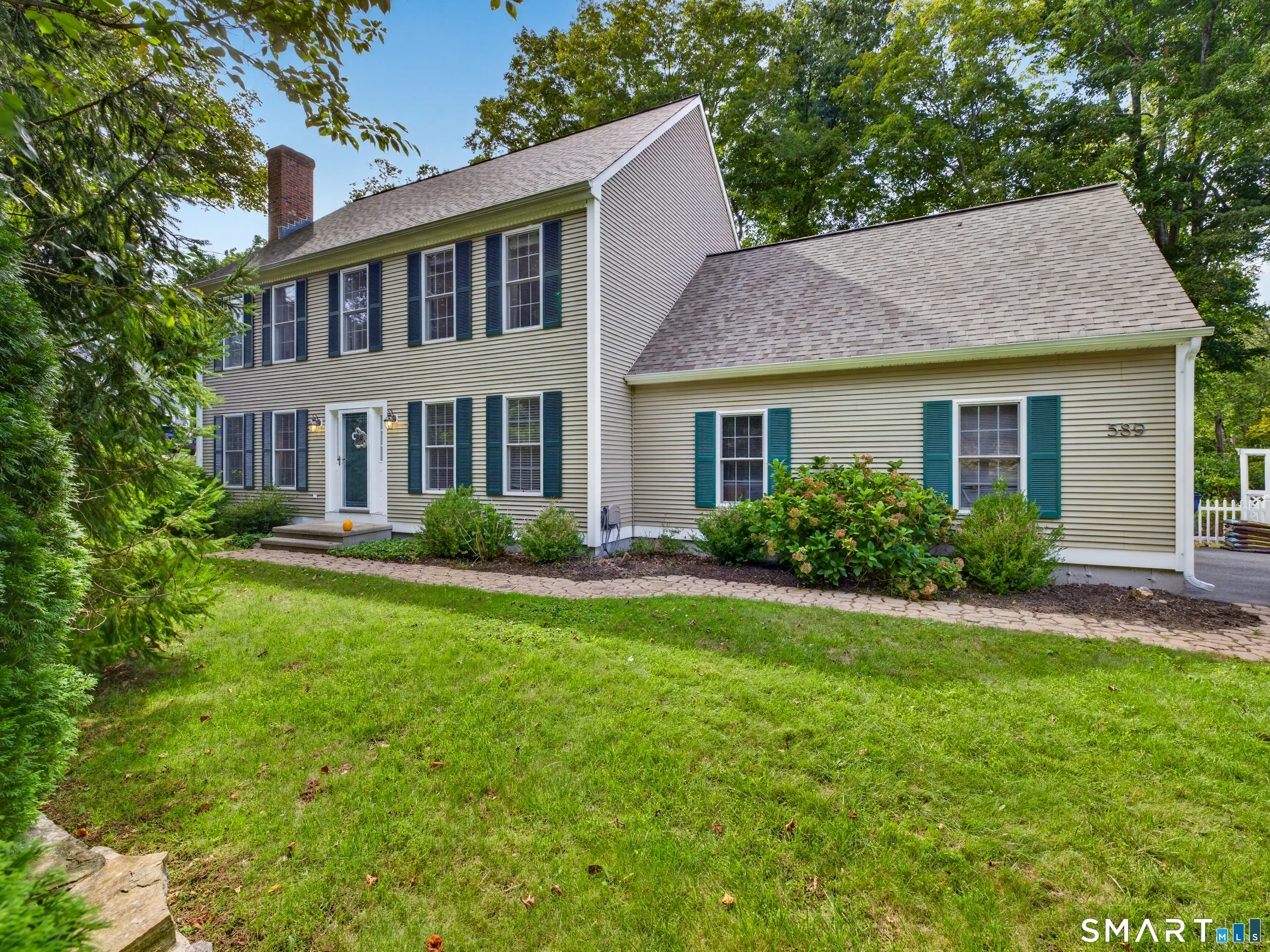 589 Town Street, East Haddam