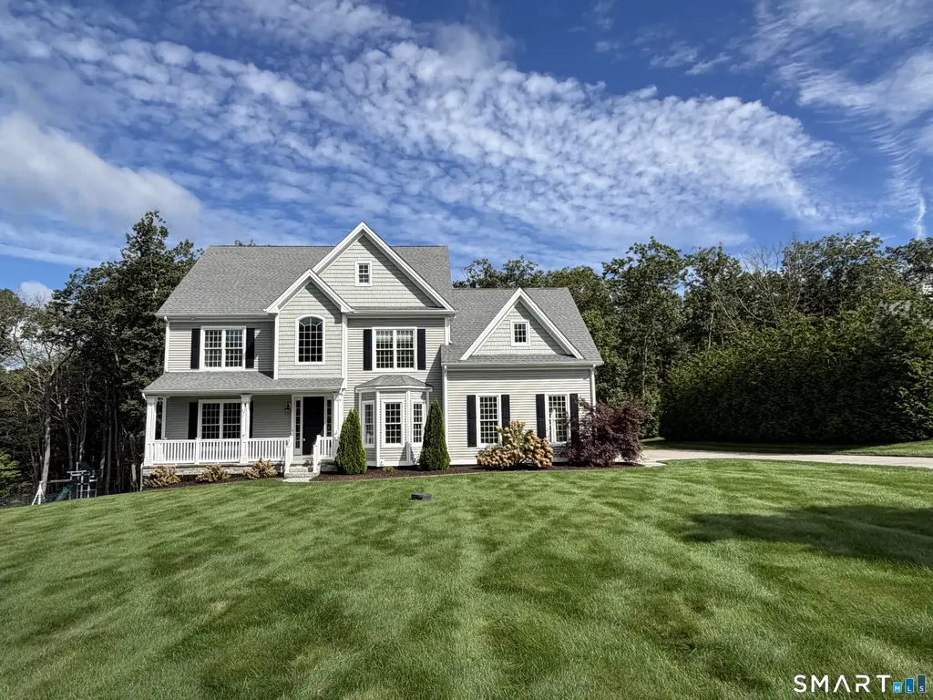 11 Partridge Court, East Lyme