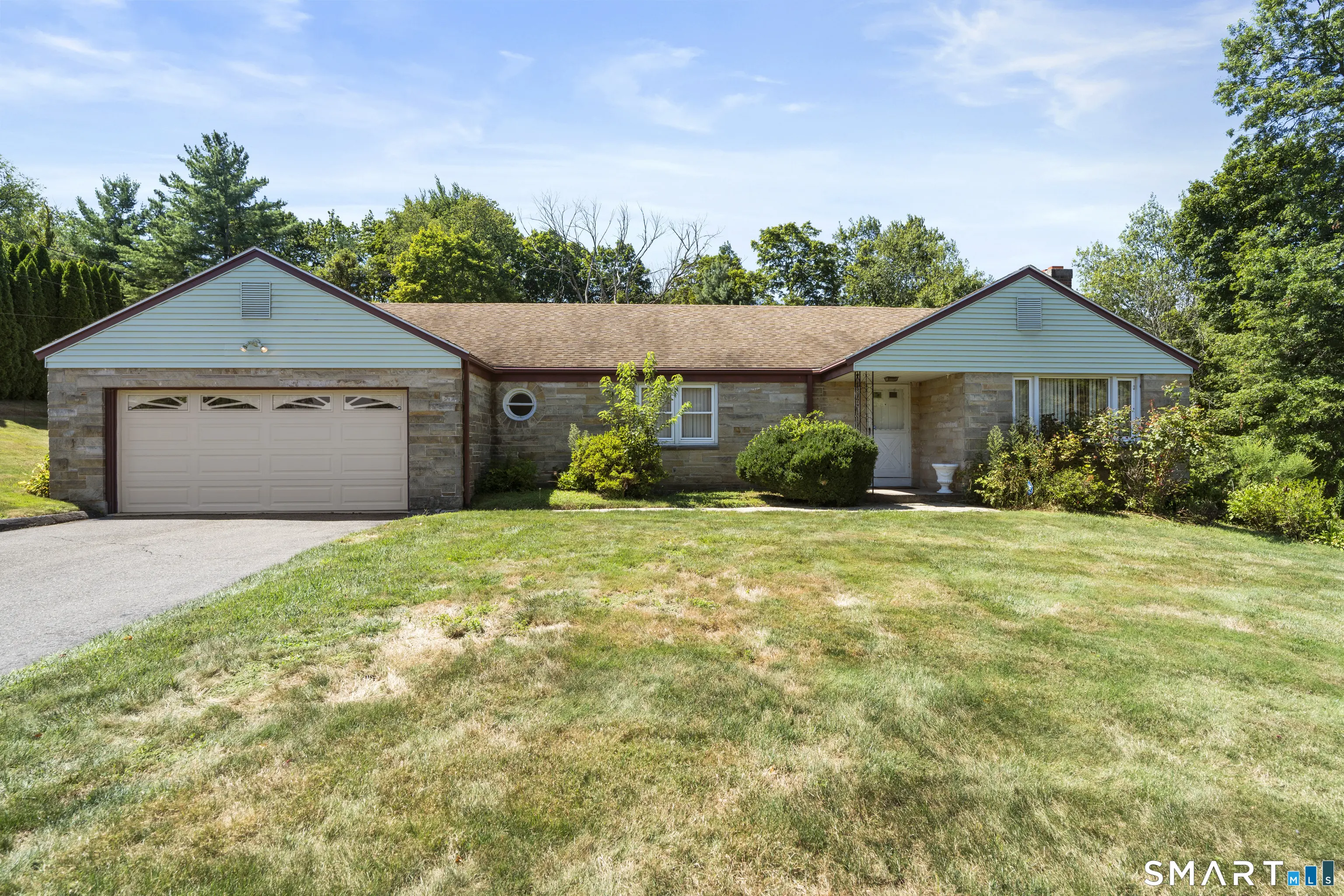 429 Mountain Road, West Hartford