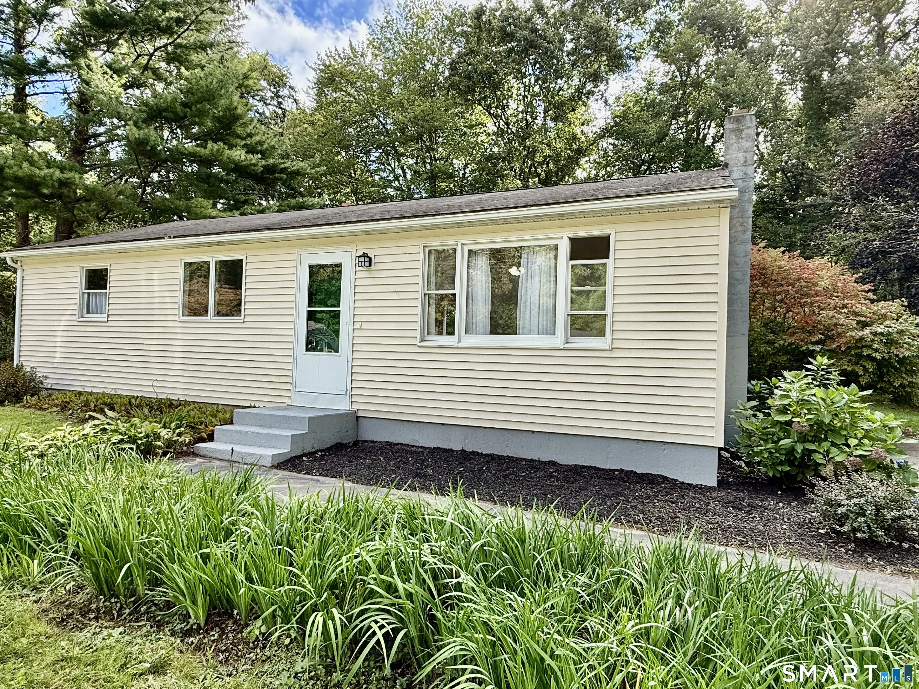 26 Francis Drive, Lebanon
