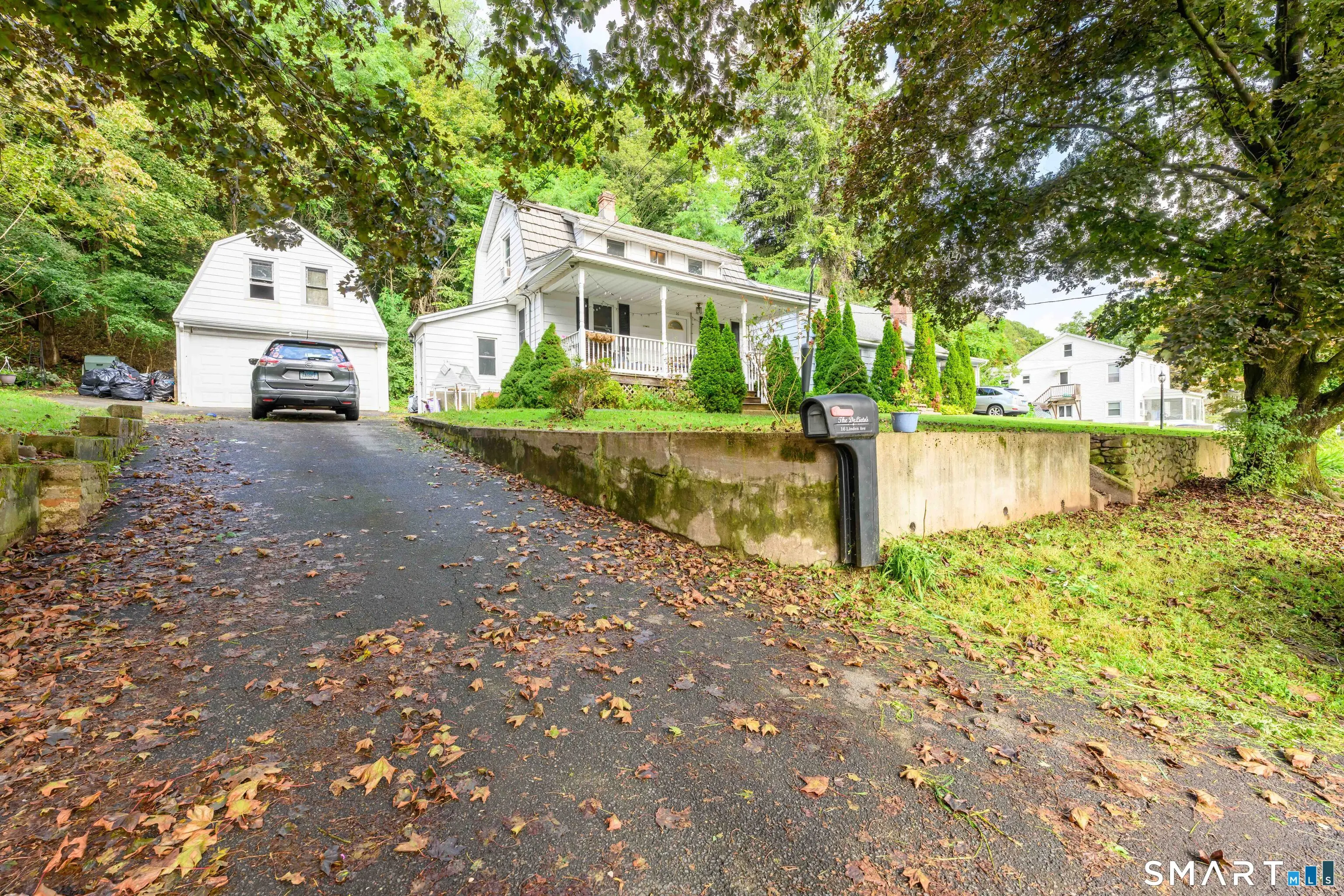 16 Linden Avenue, Hamden