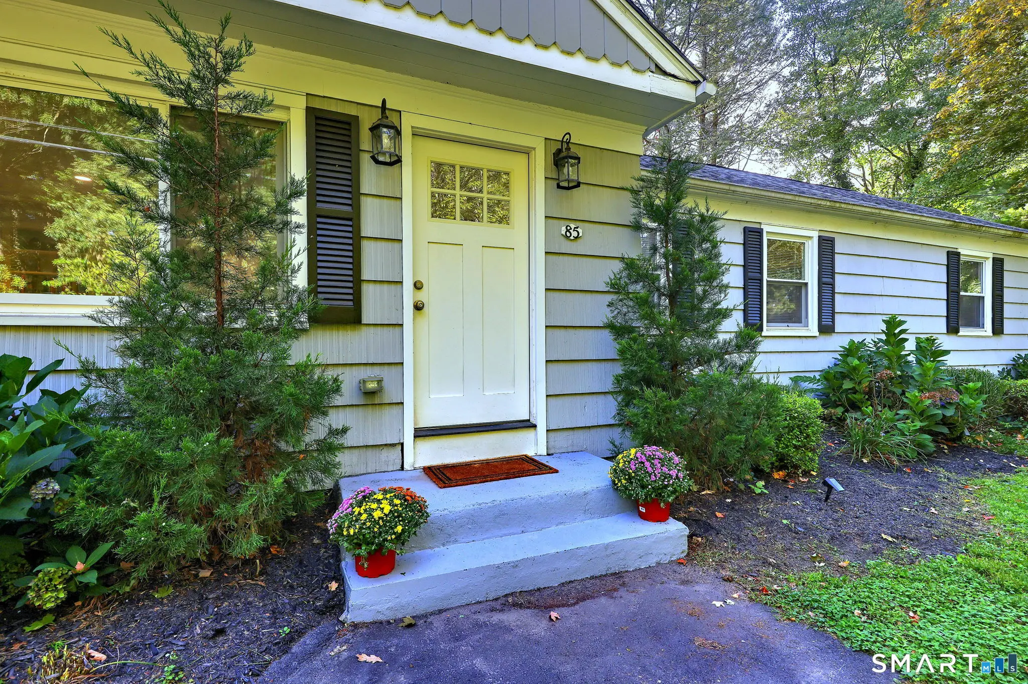 85 Walnut Street, Monroe