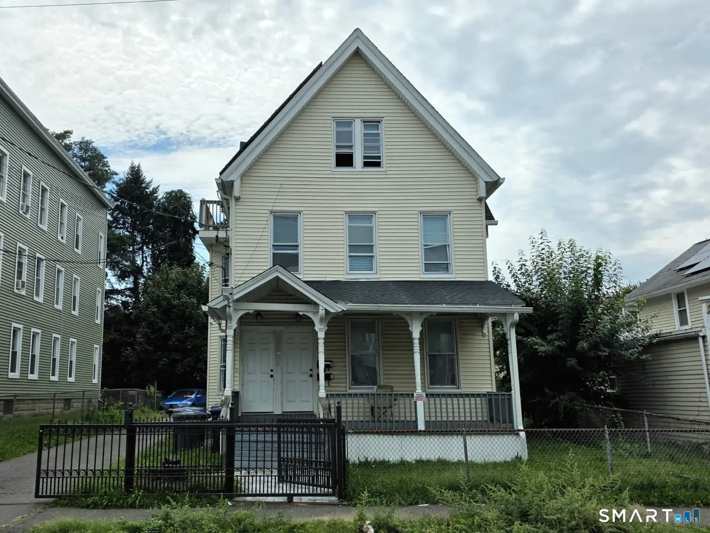 979-981 Hancock Avenue 3, Bridgeport