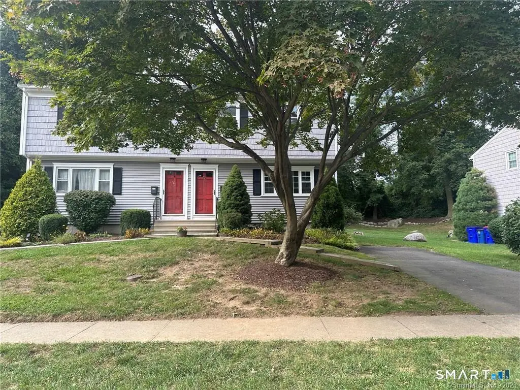112 Rodgers Road 112, Fairfield