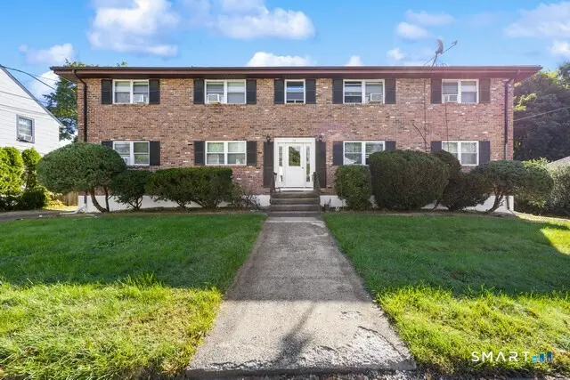 77 Quinn Street, Naugatuck