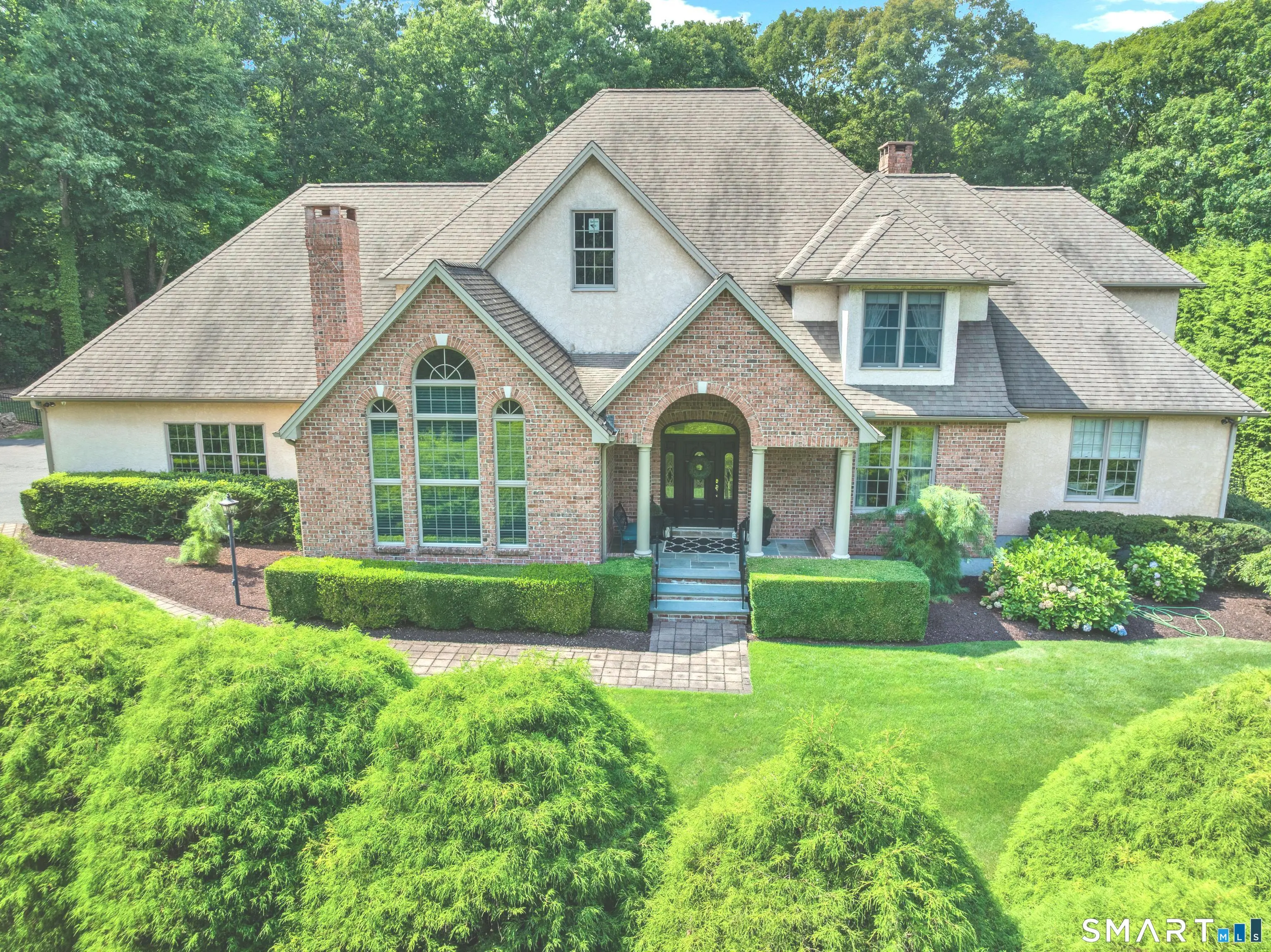 136 Long Lane, Southington