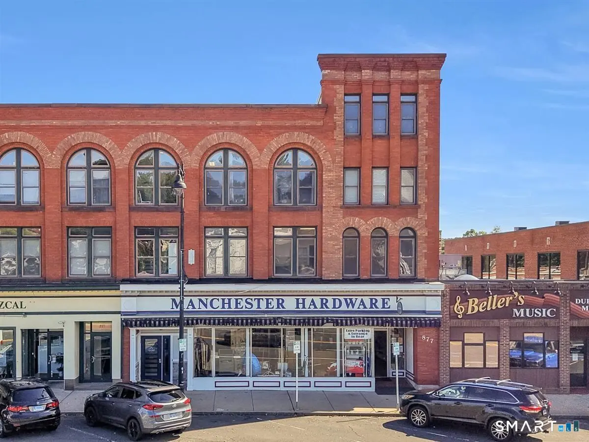 873 Main Street, Manchester