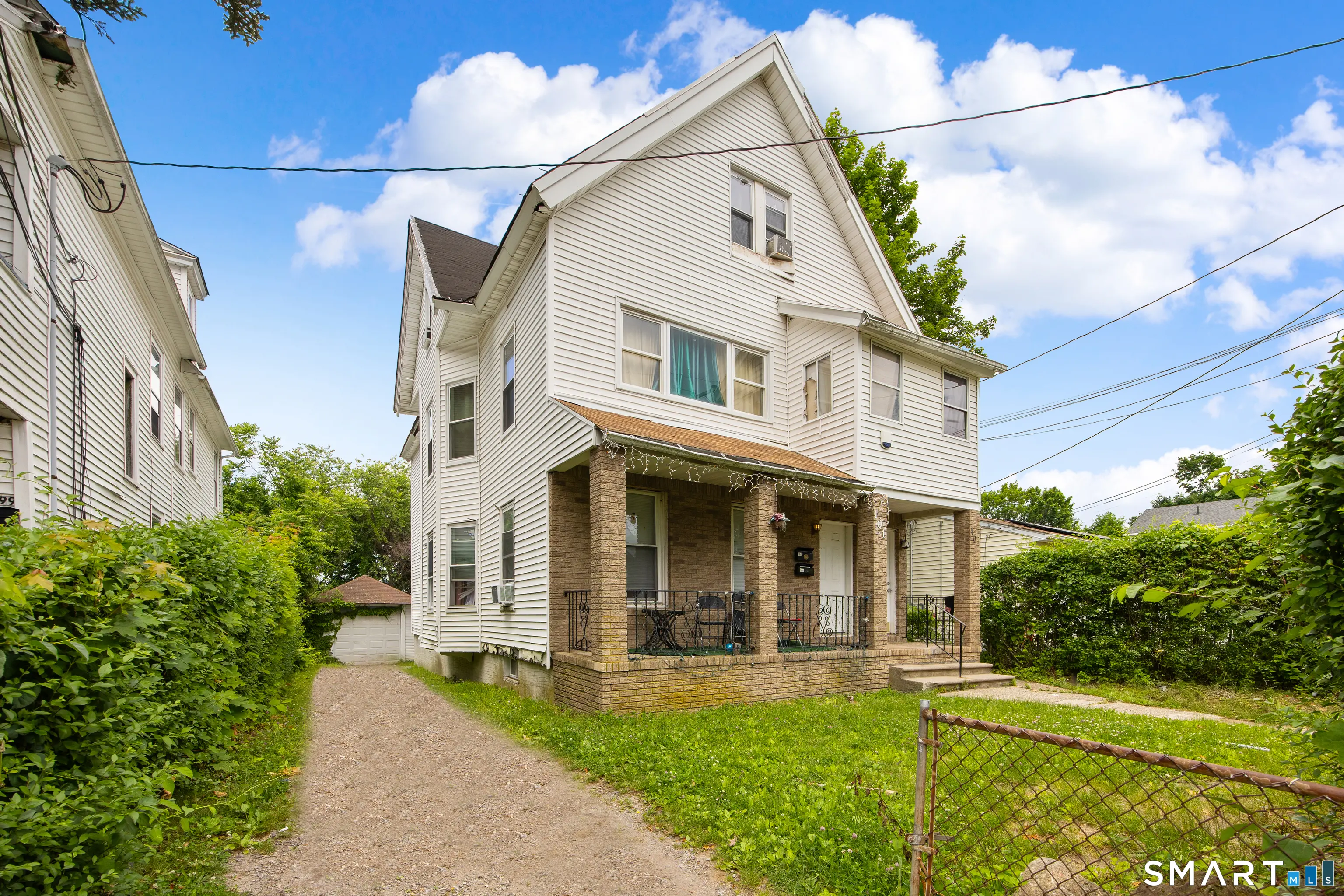 101 Dikeman Street, Waterbury