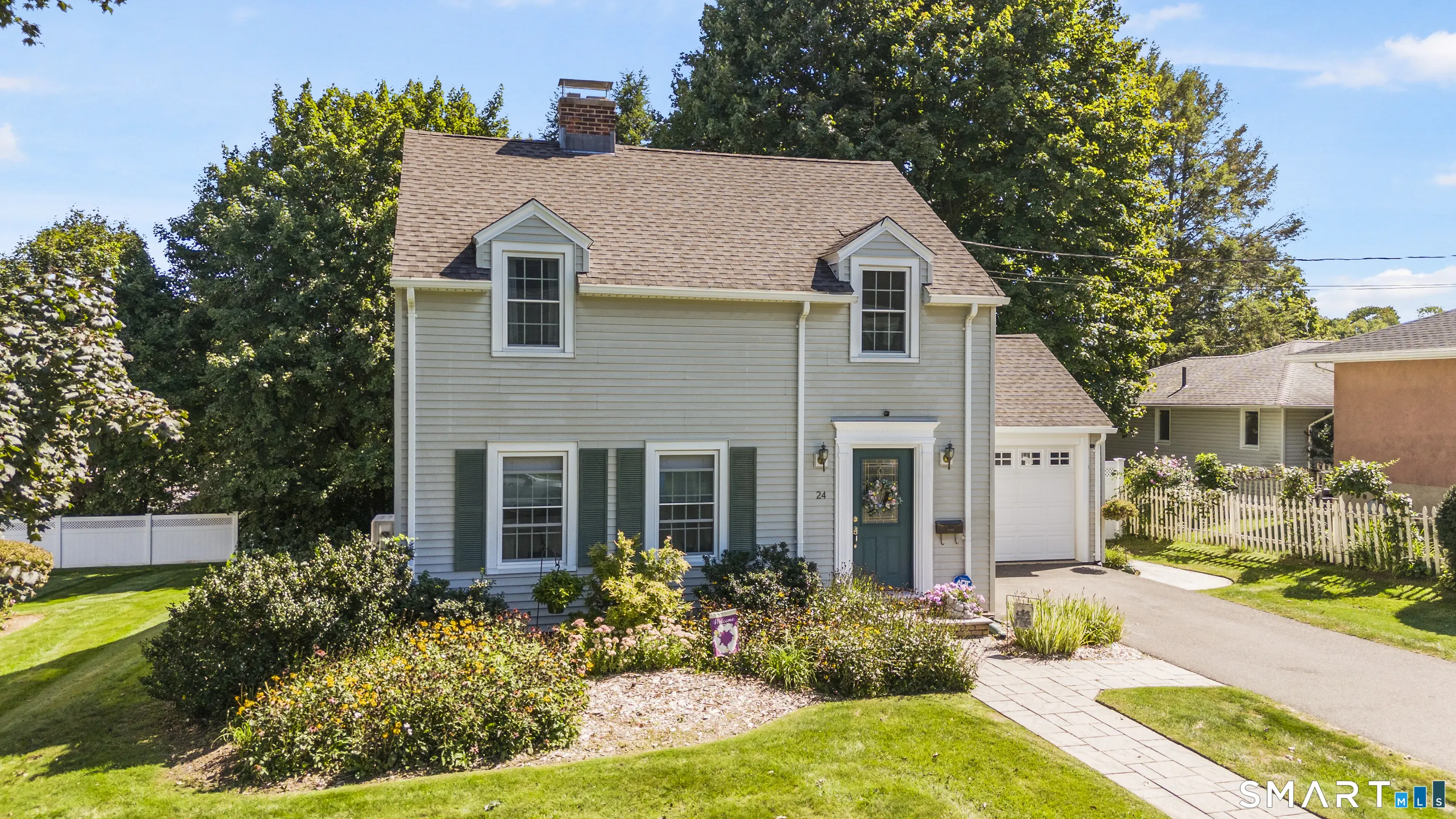 24 Herschel Avenue, Waterbury