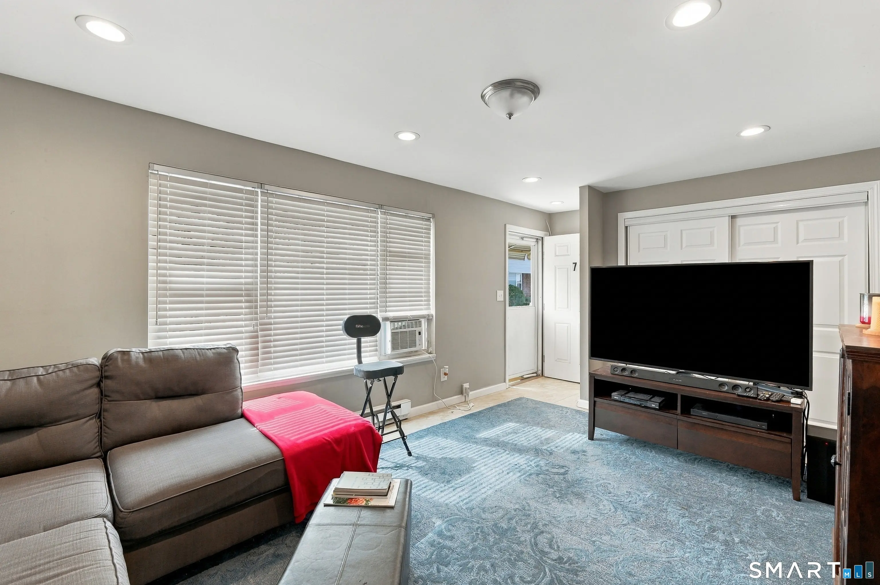 466 Middletown Avenue 7, New Haven