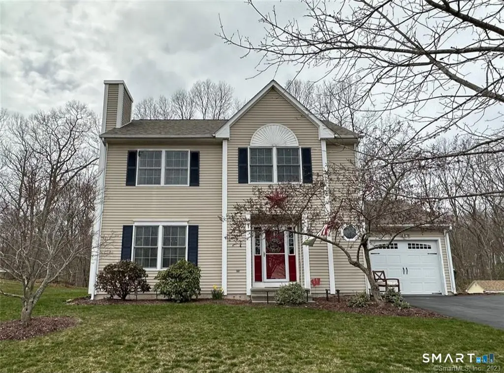 209 Deerfield Ridge Drive, Groton