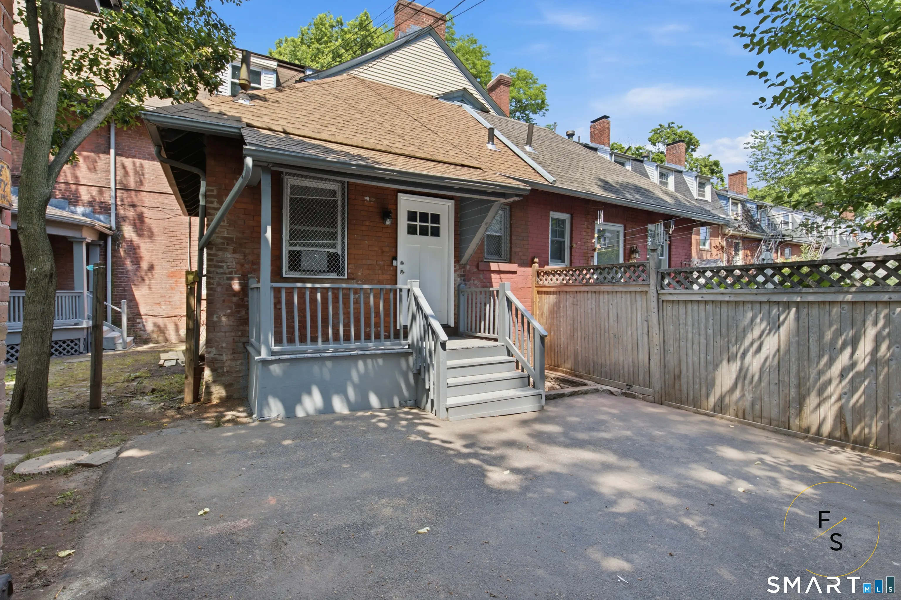24 Park Terrace, Hartford