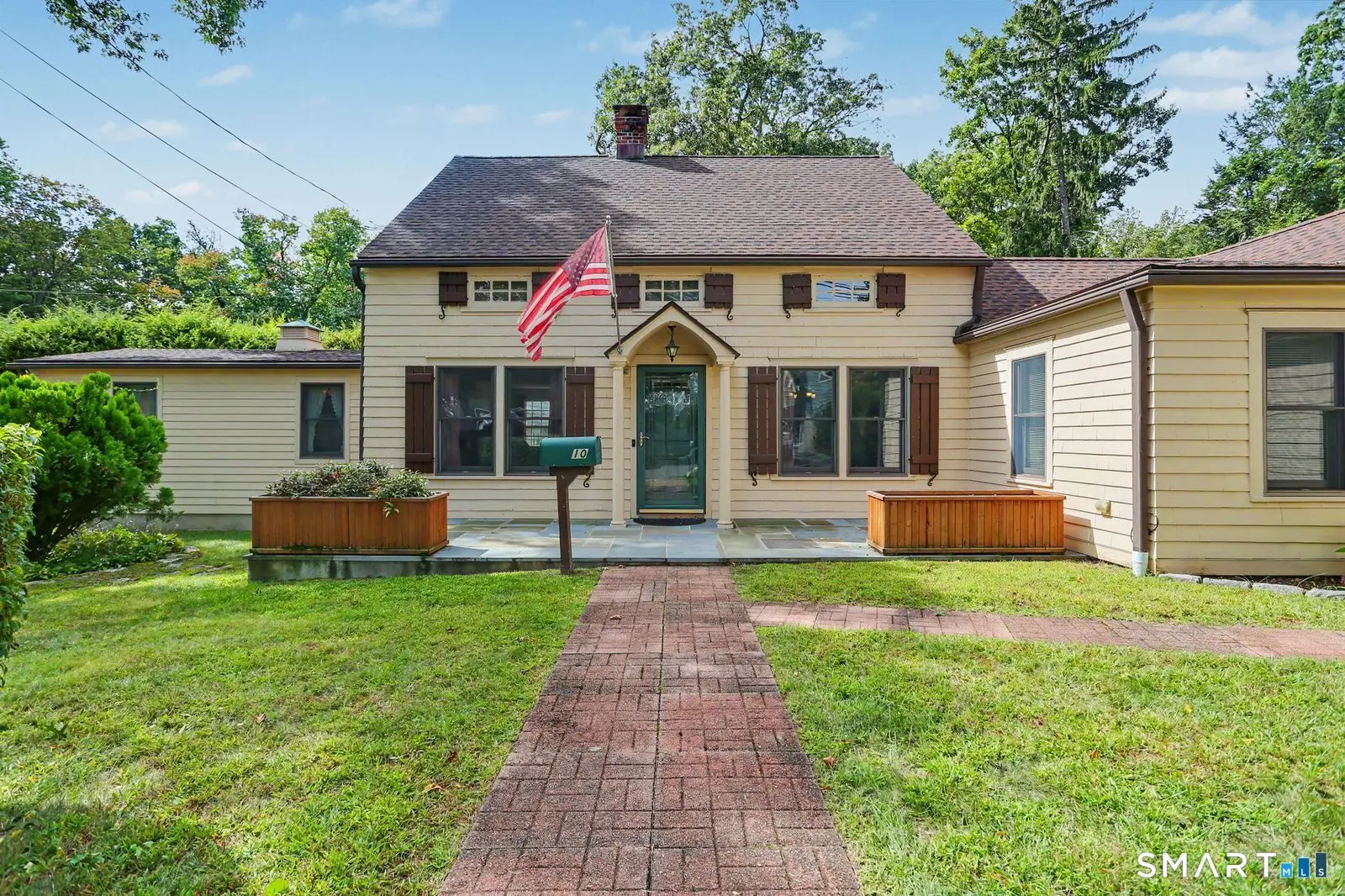 10 Hillwood Place, Norwalk