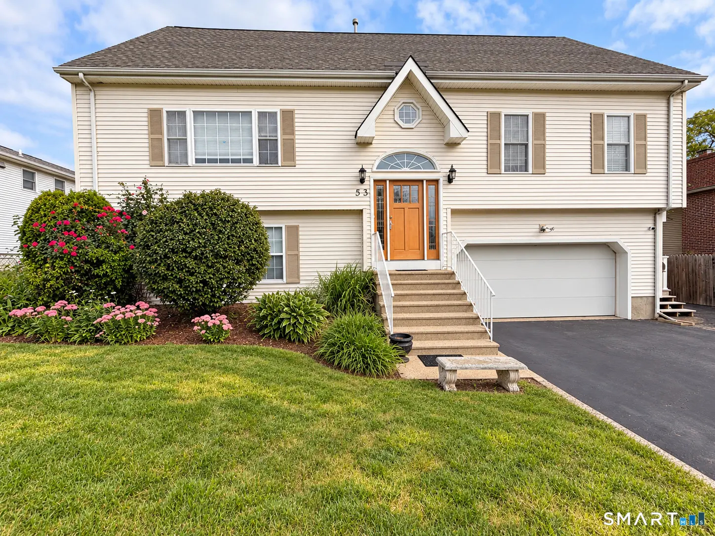 53 Moulthrop Street, East Haven