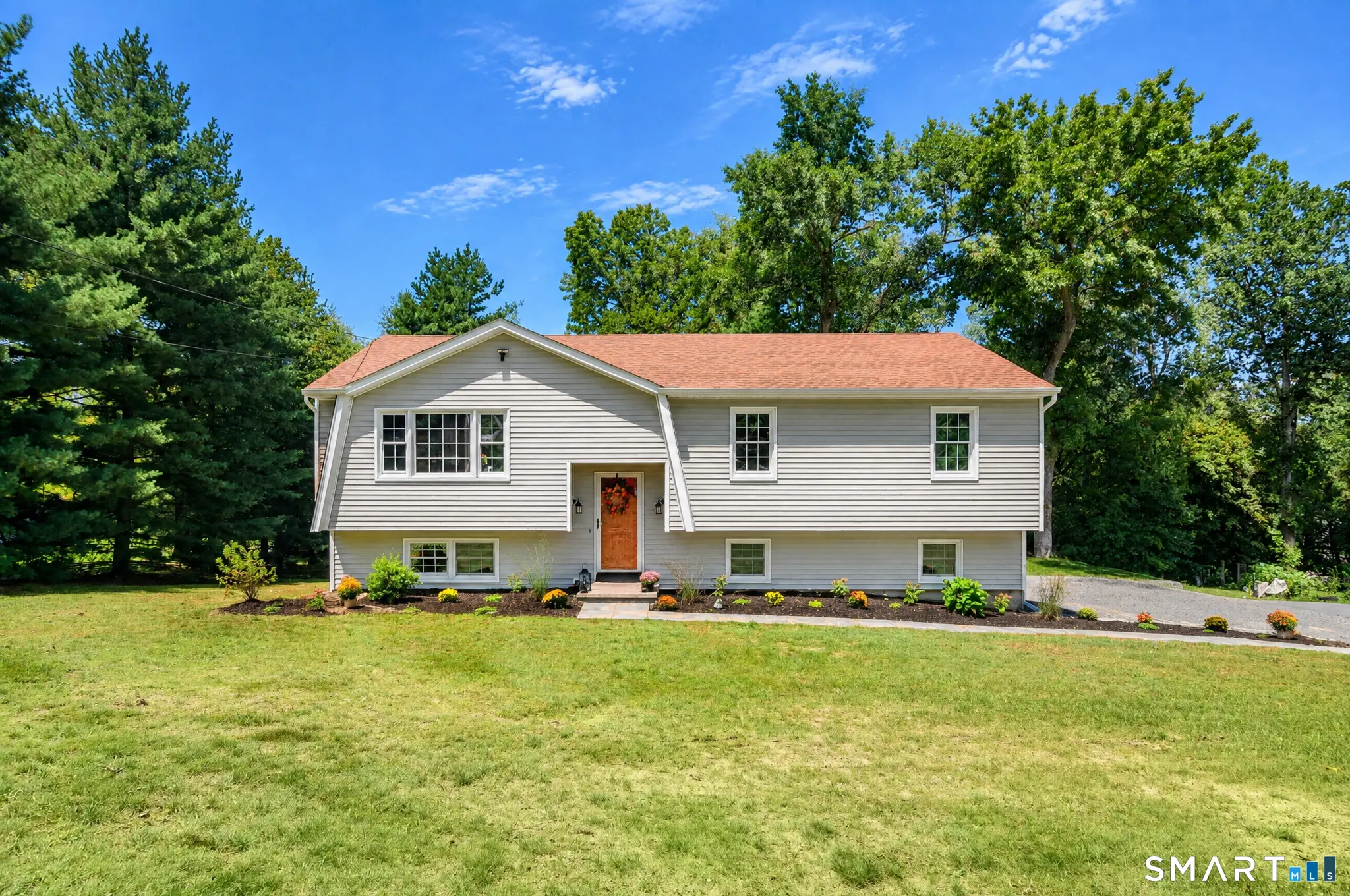 8 Payne Road, Bethel