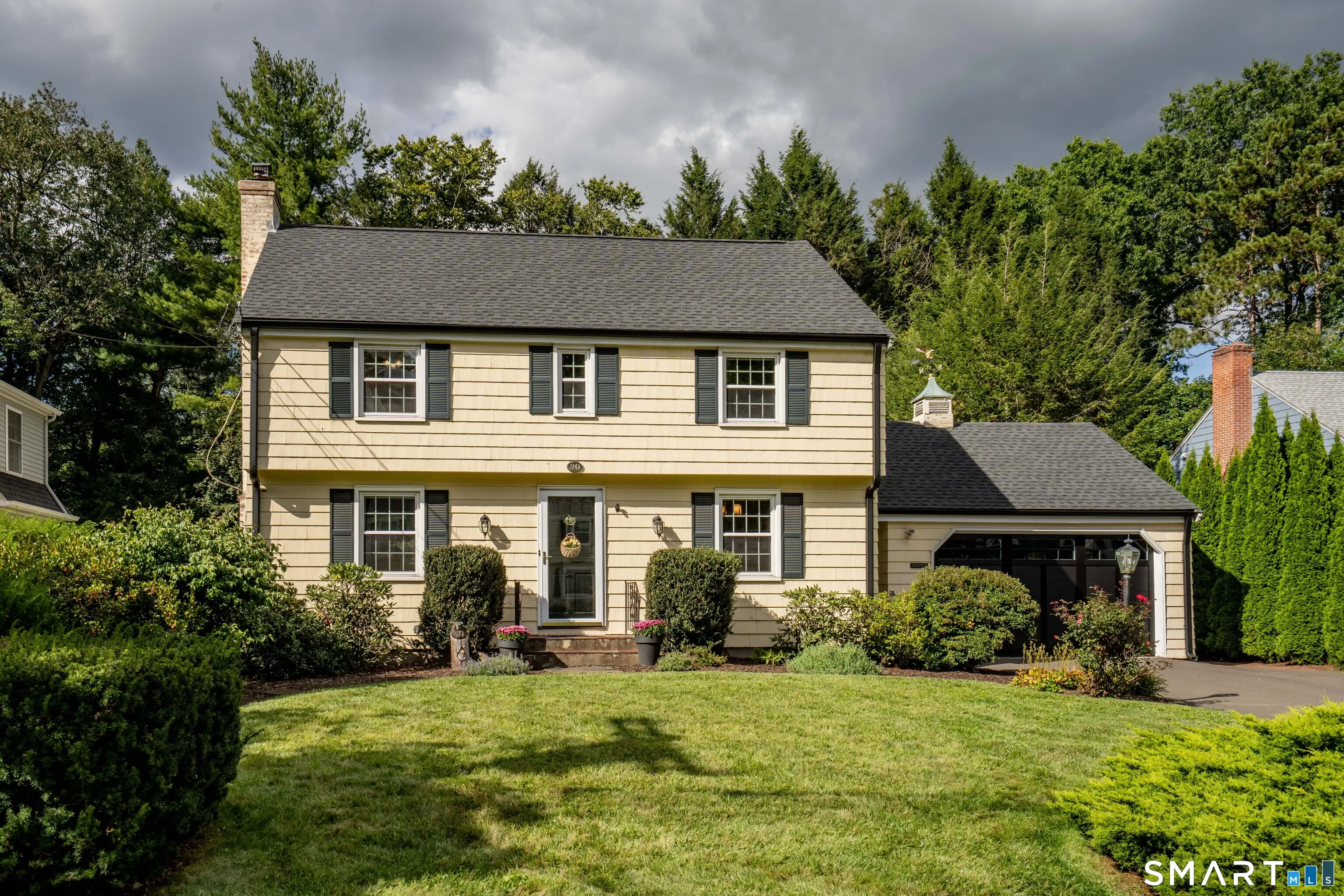 20 Walton Drive, West Hartford