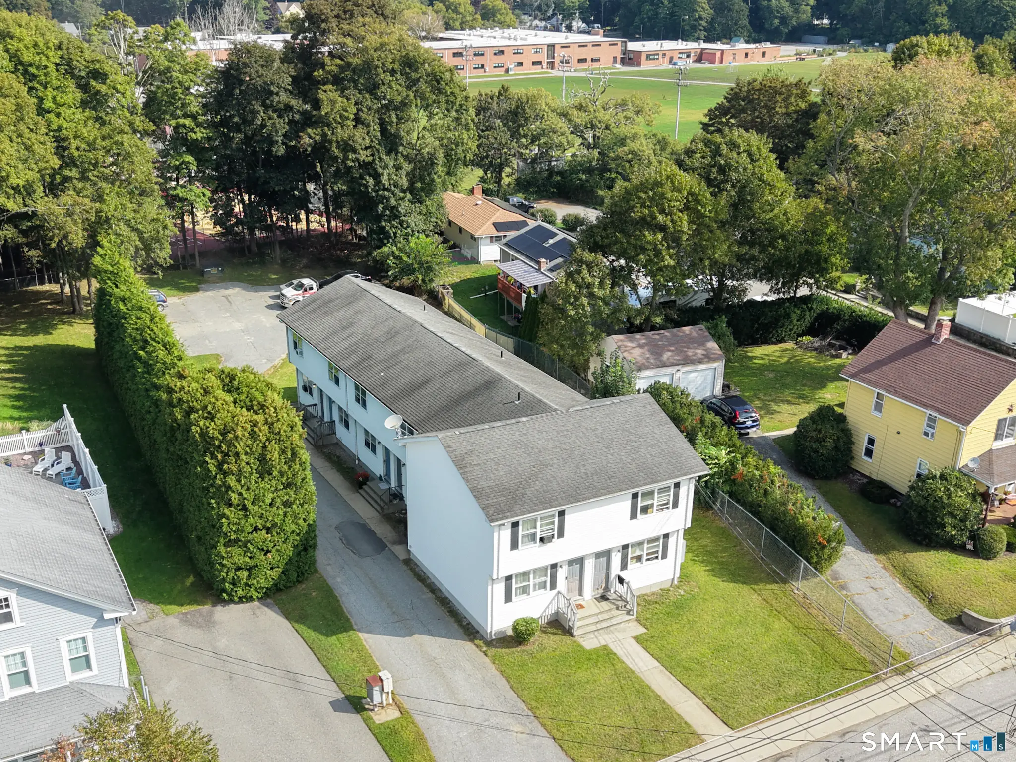 82 Hutchins Street, Killingly