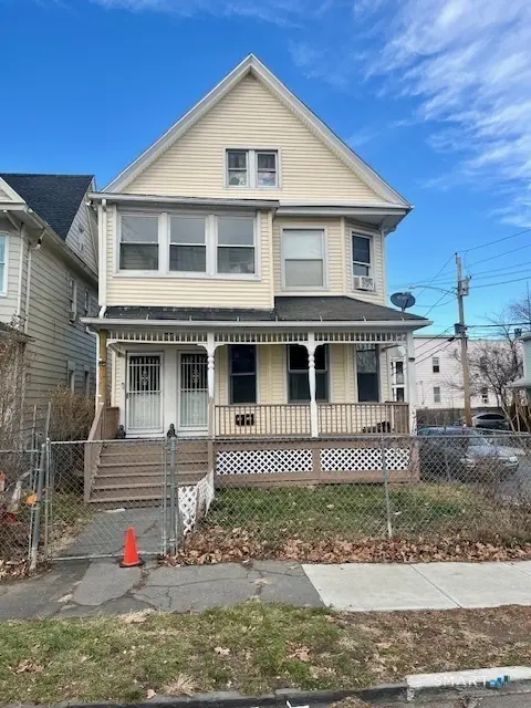 166 Laurel Avenue, Bridgeport