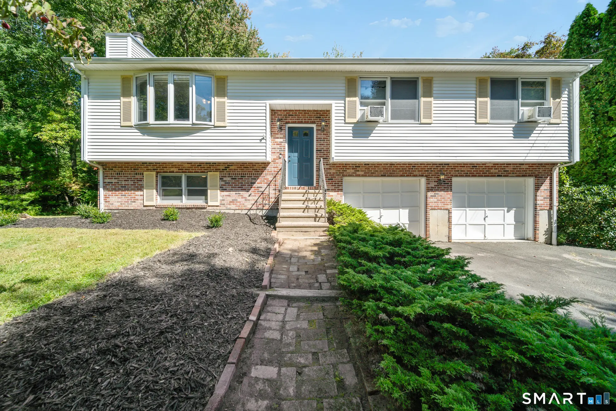 8 Wills Road, Newtown