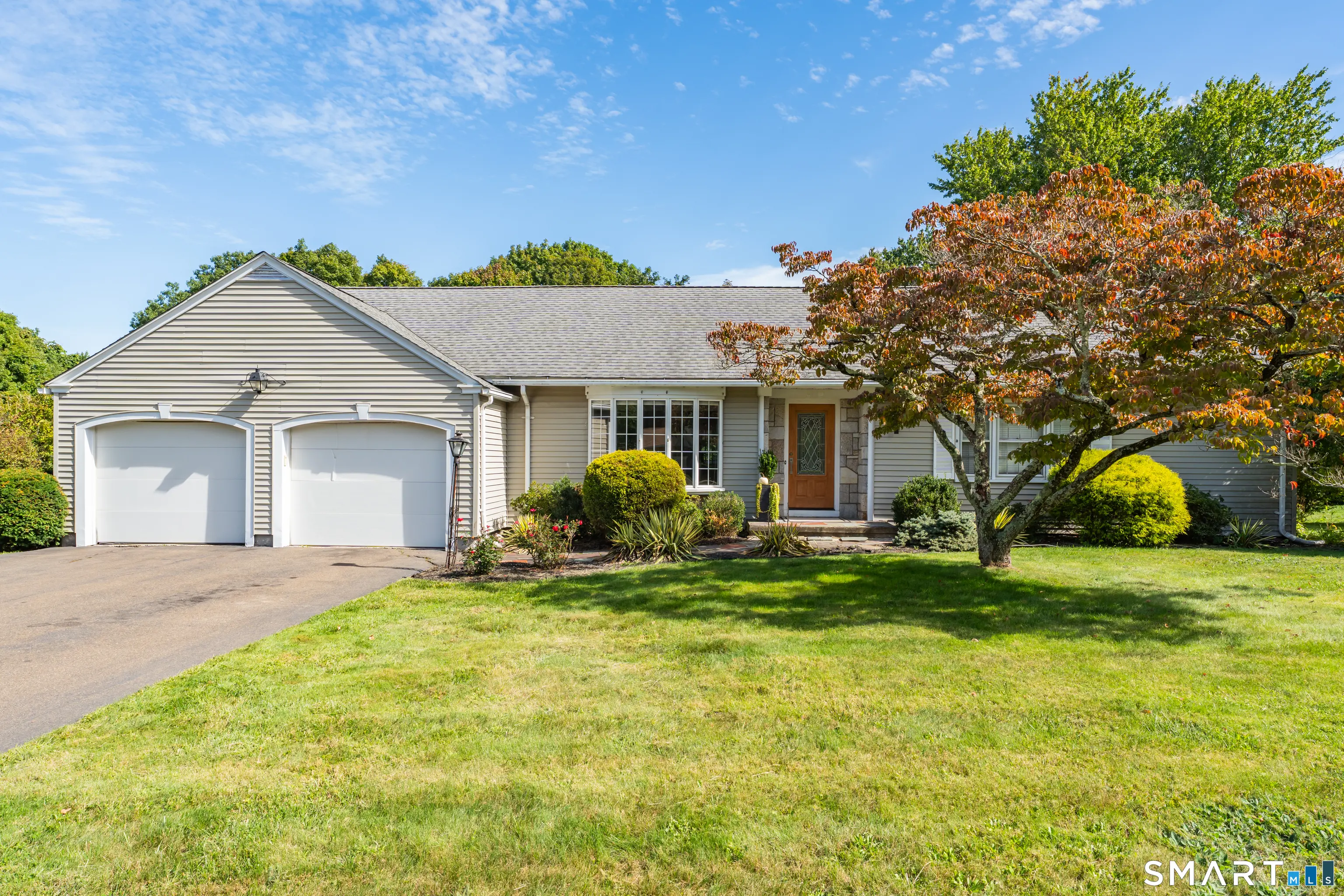 1085 Dunbar Hill Road, Hamden