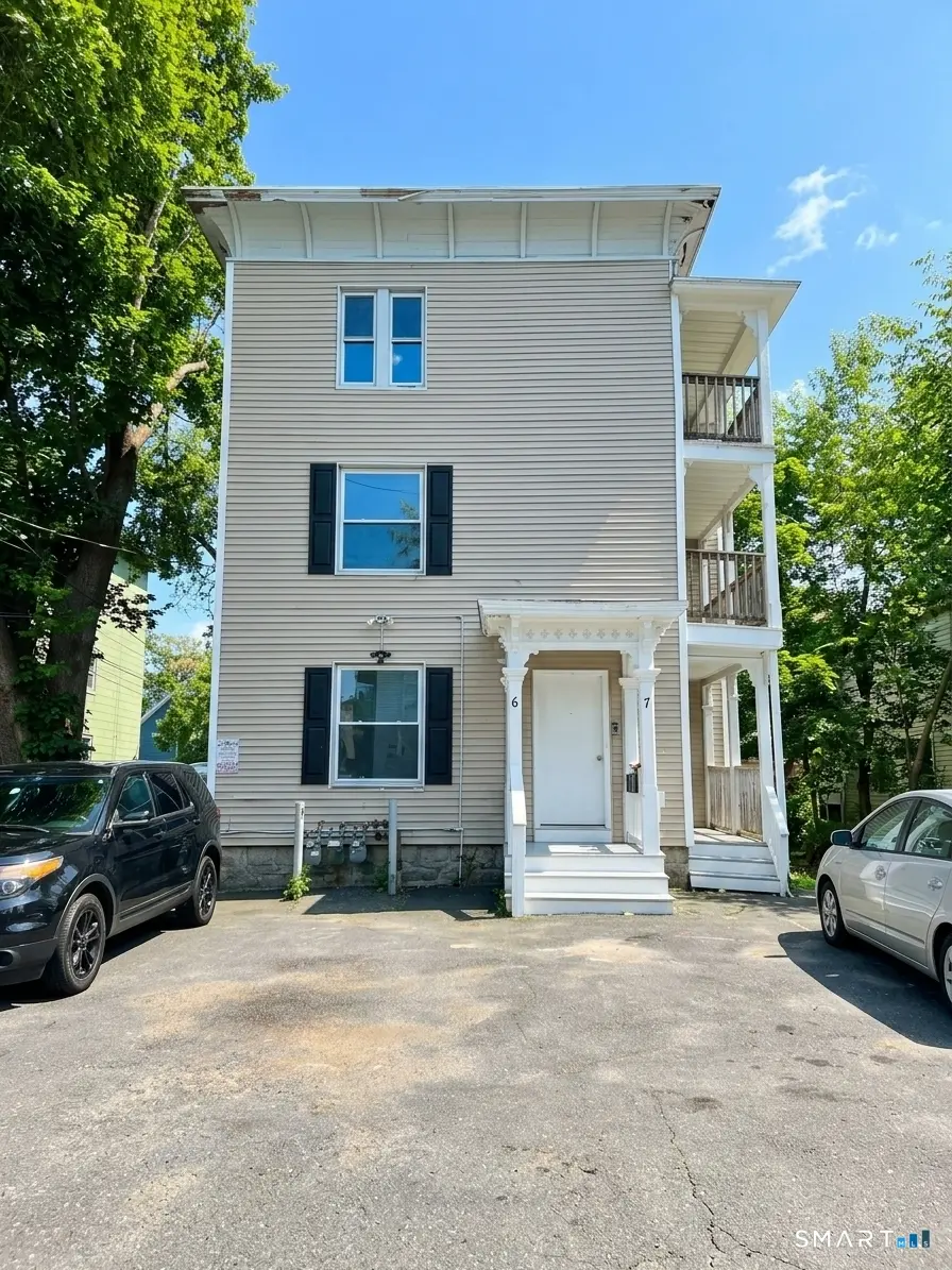 67 Burton Street 3rd Floor, Waterbury