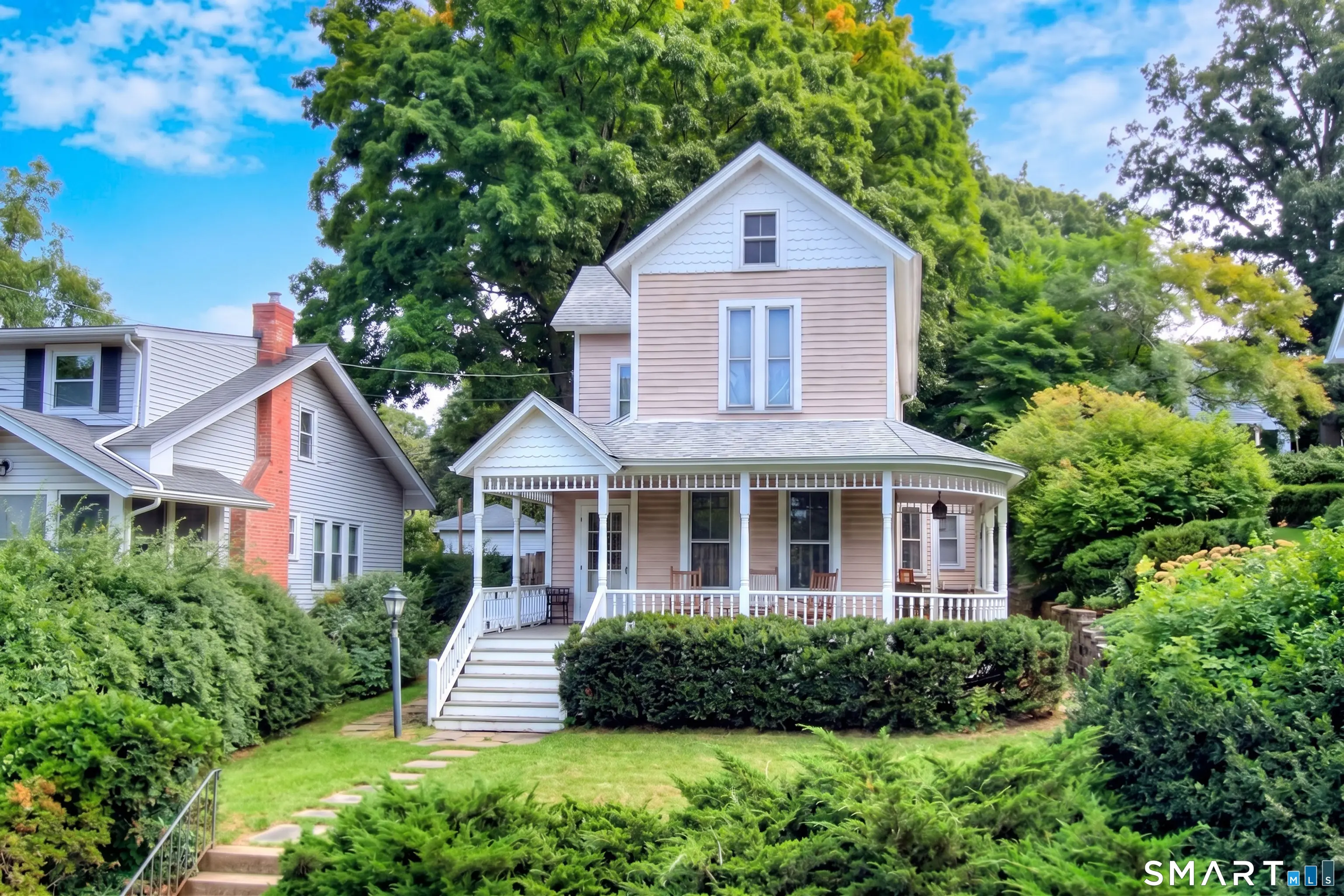 21 East Avenue, Norwalk