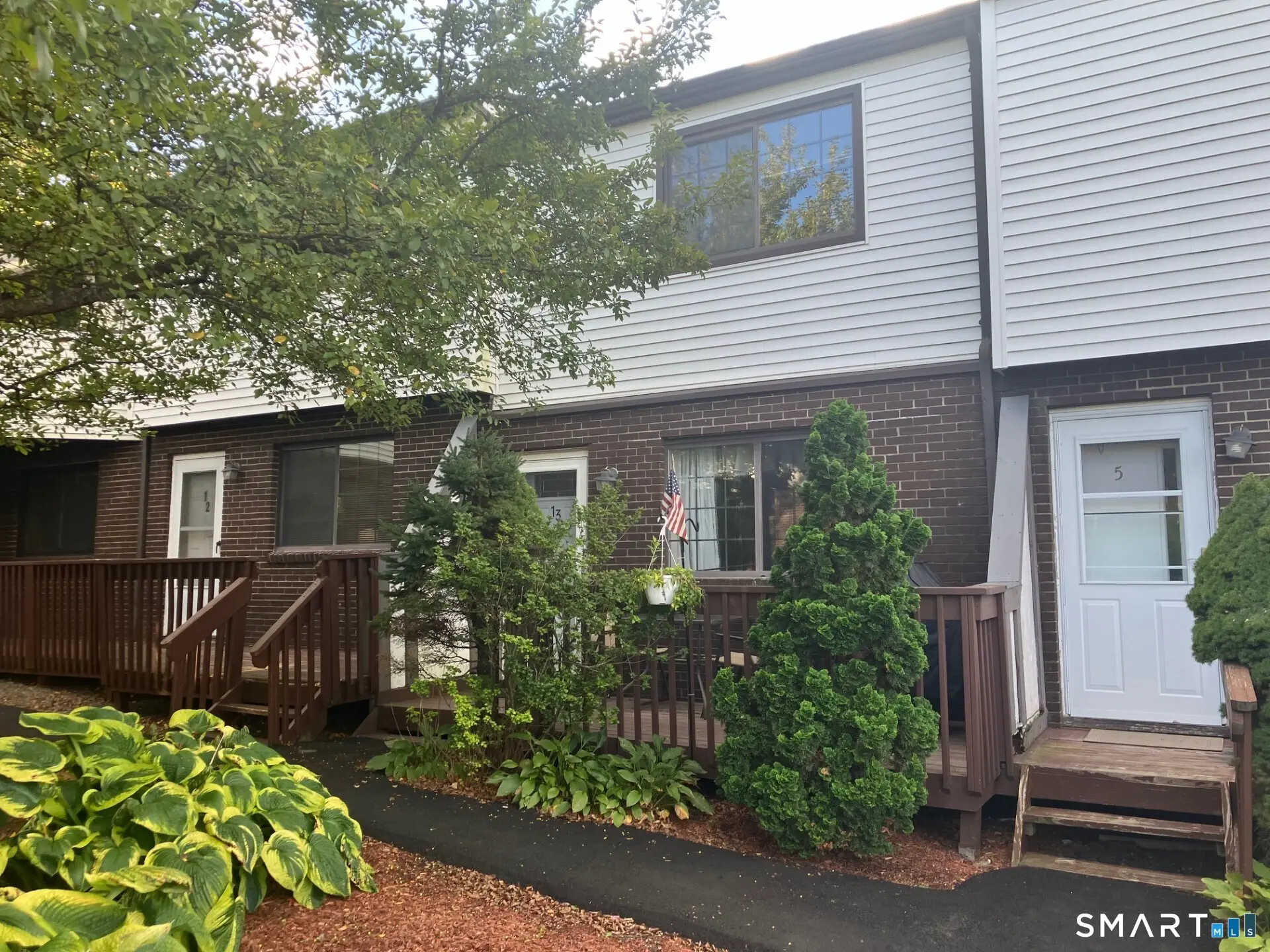 67 Diane Terrace 13, Waterbury