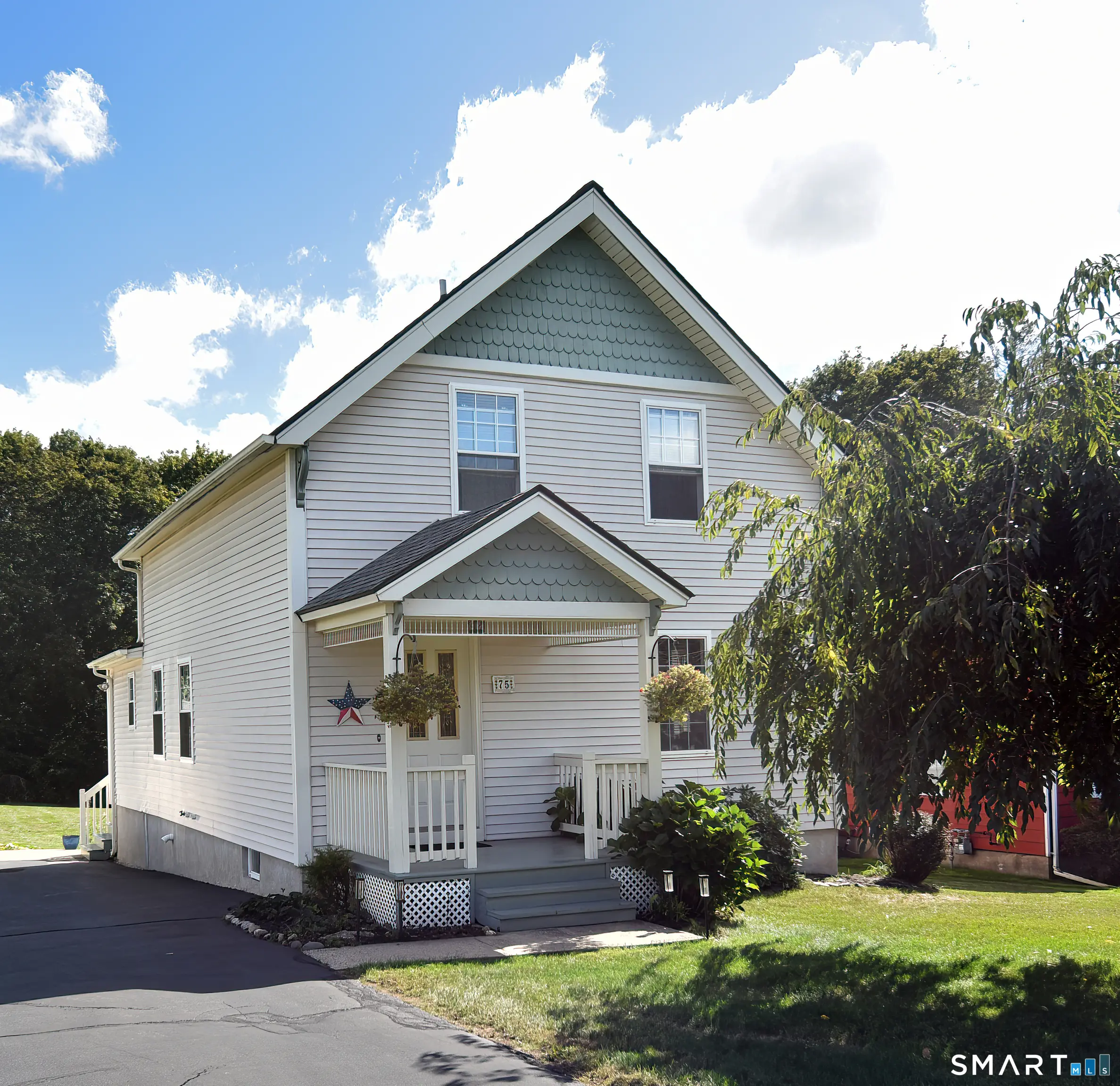 75 Laurel Street, East Haven