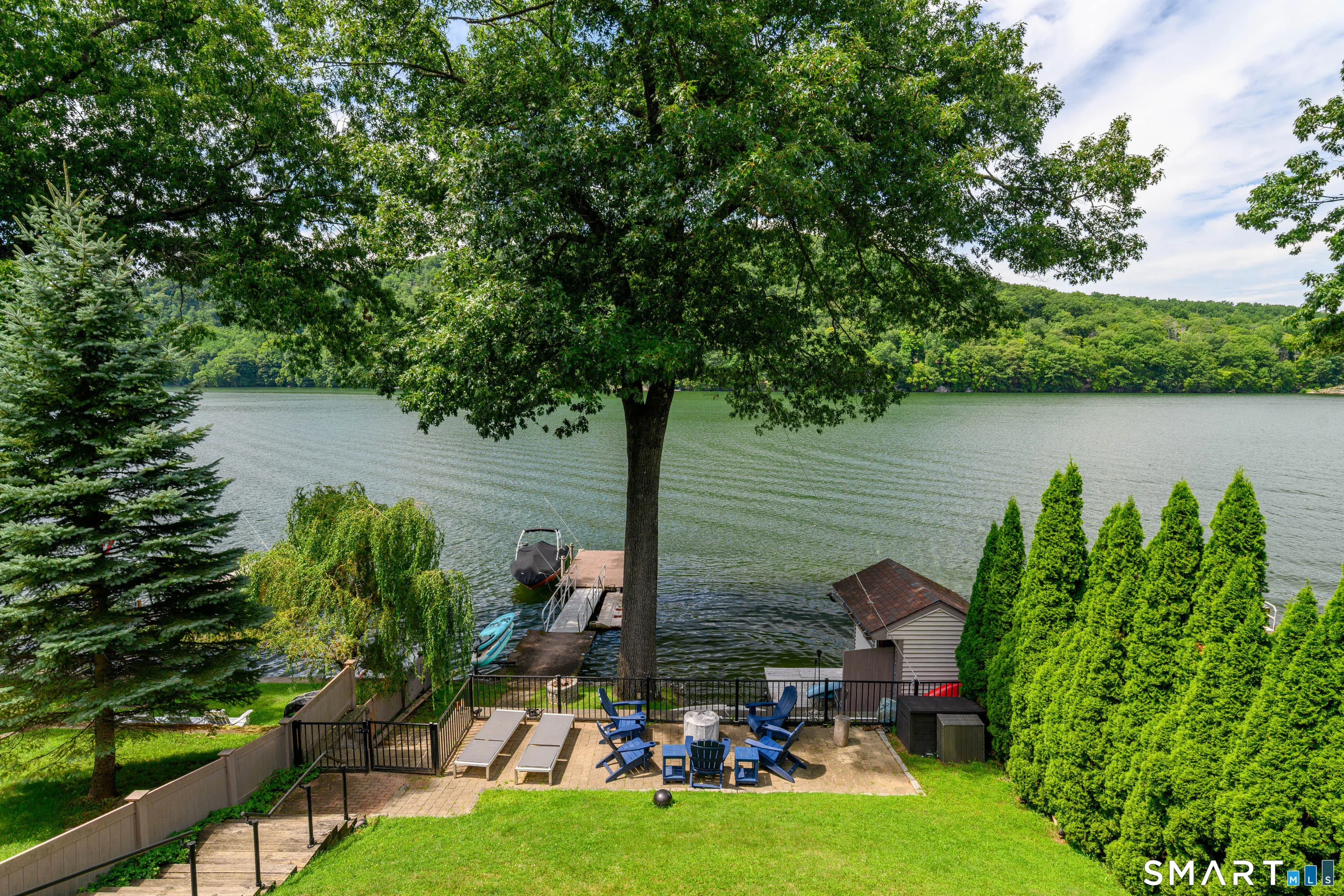 15 Moody Lane, Danbury