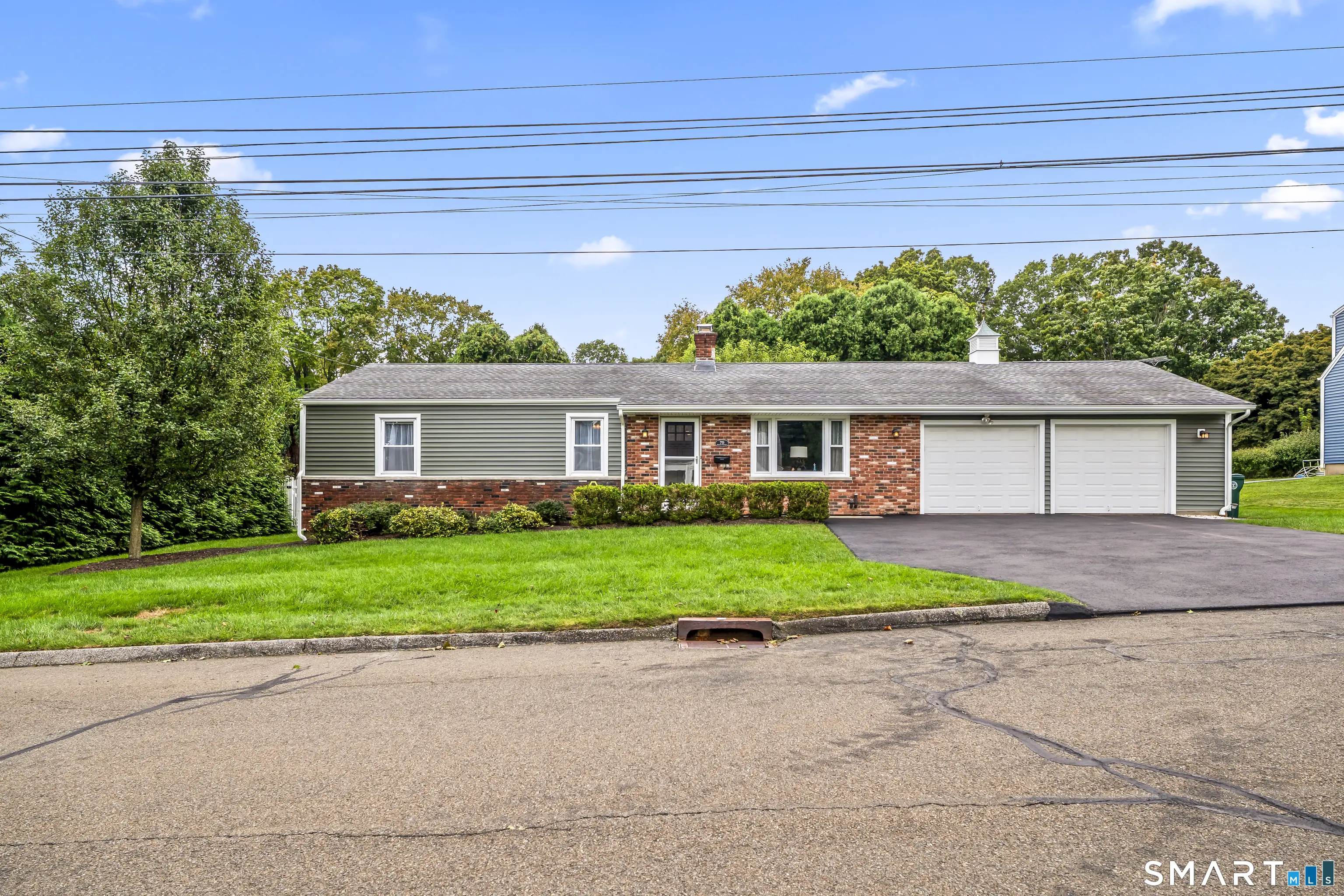 79 Brenair Terrace, Stratford