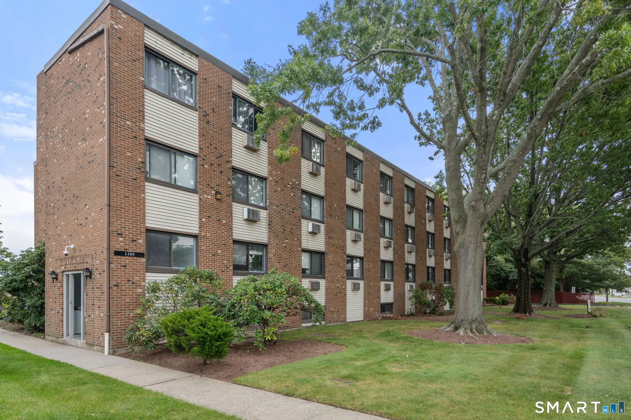 1168 Main Street B 5, Stratford