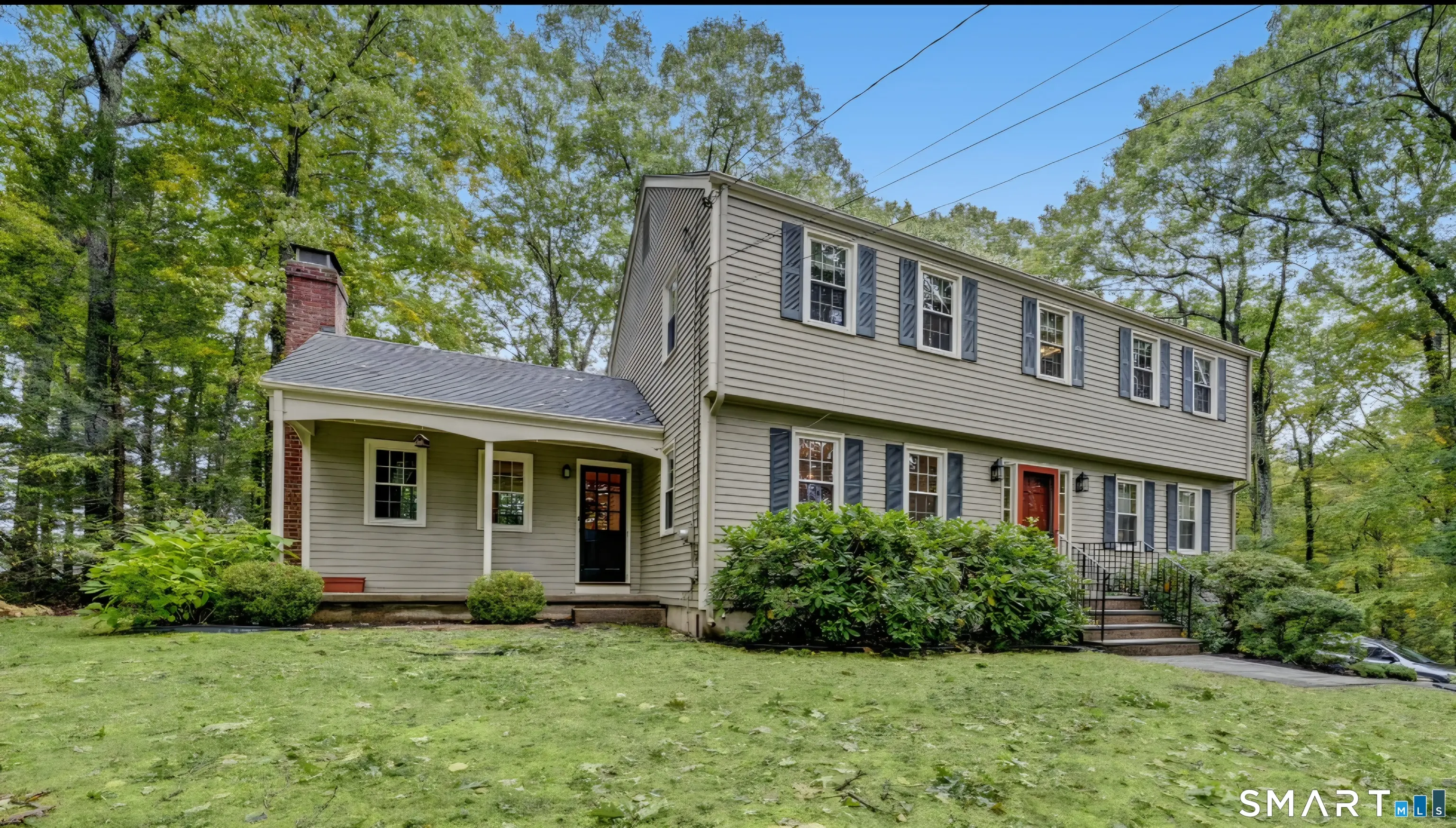 15 Birch Knoll Road, Canton