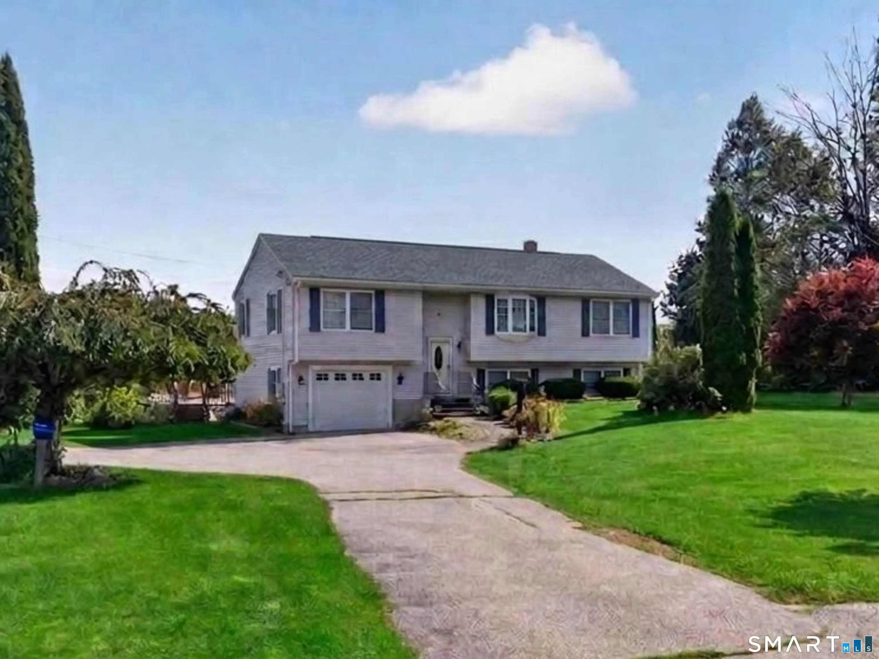 45 Wolf Den Drive, Pomfret