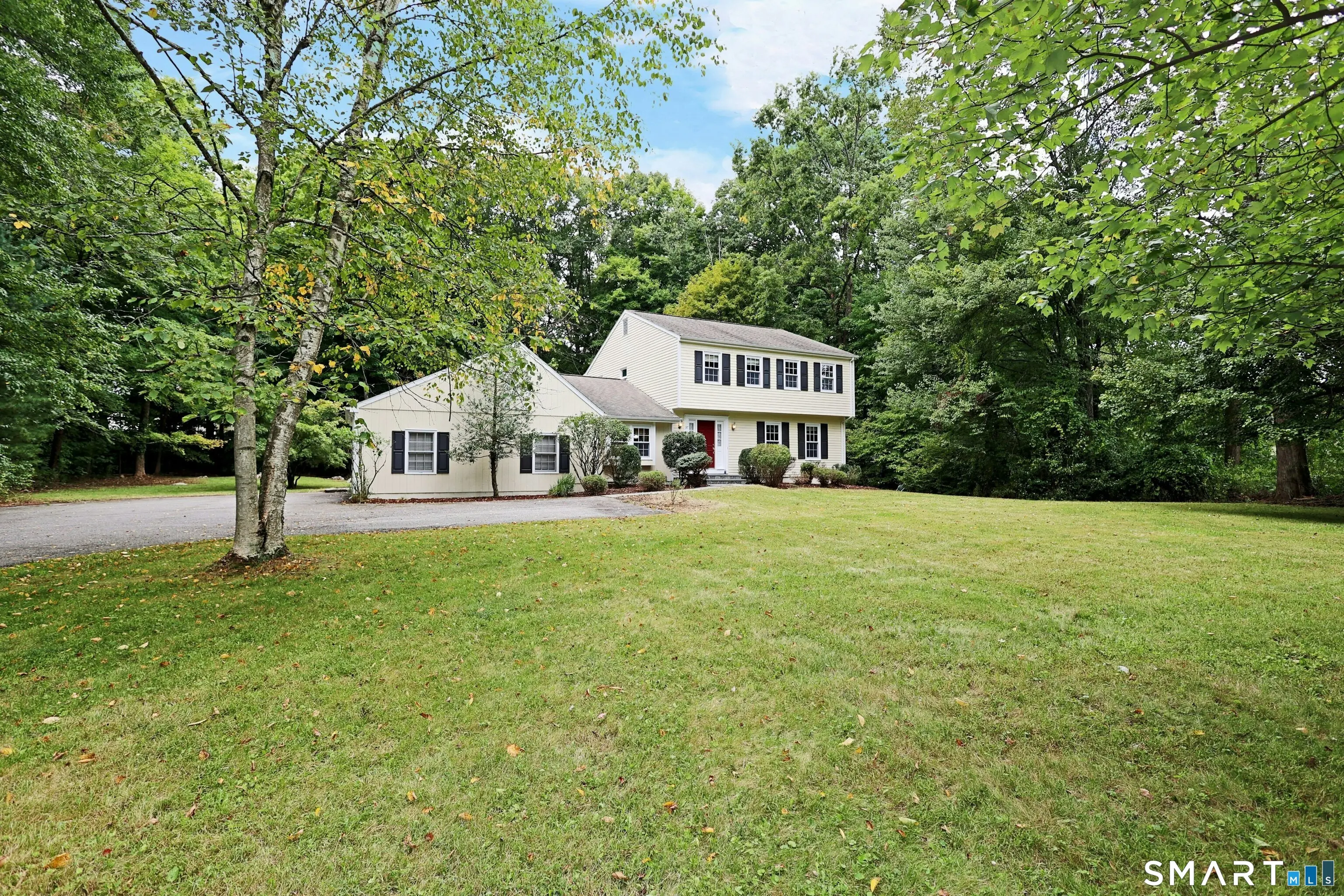 37 Adams Road, Ridgefield