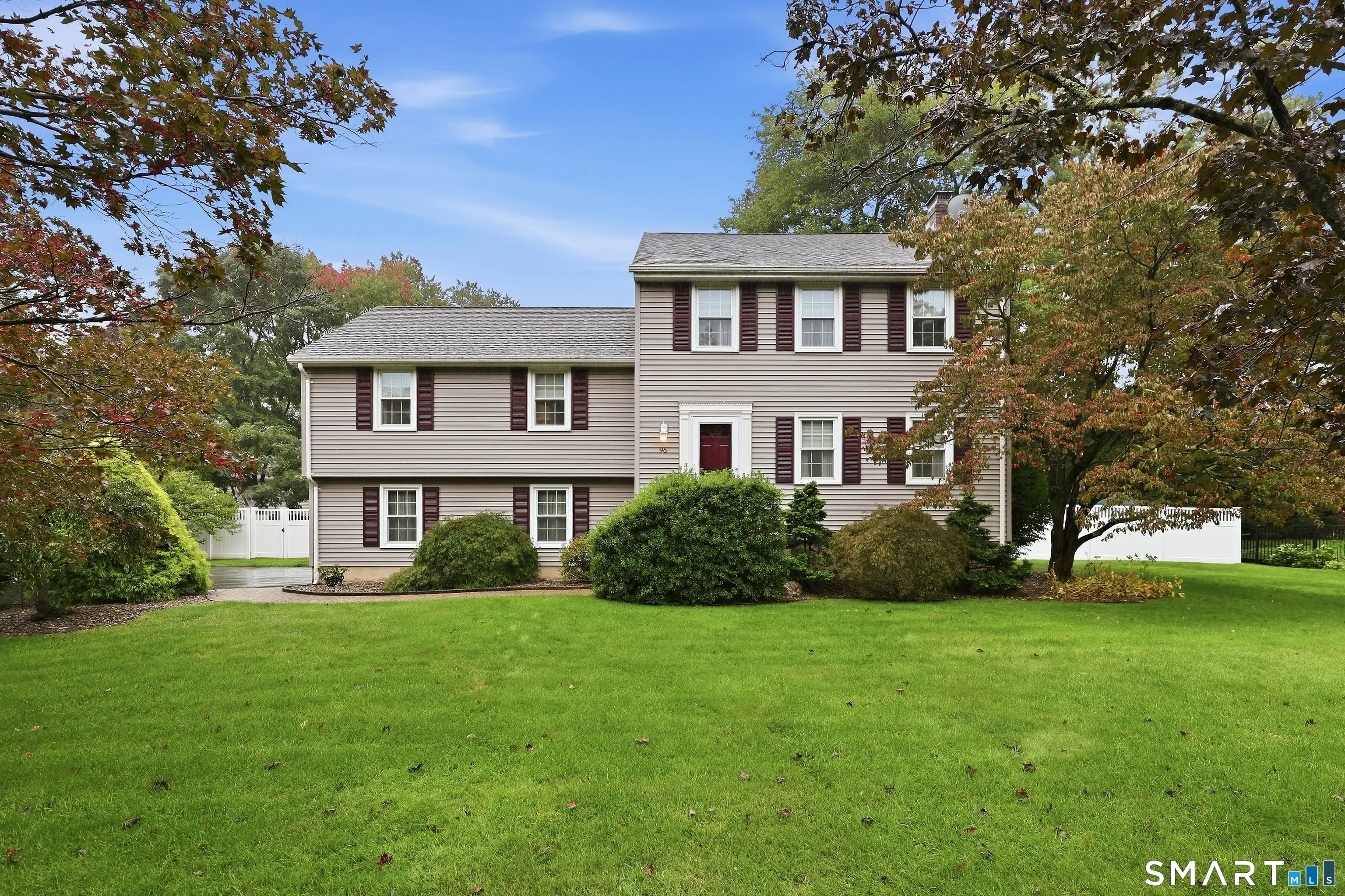 96 Heywood Drive, Glastonbury