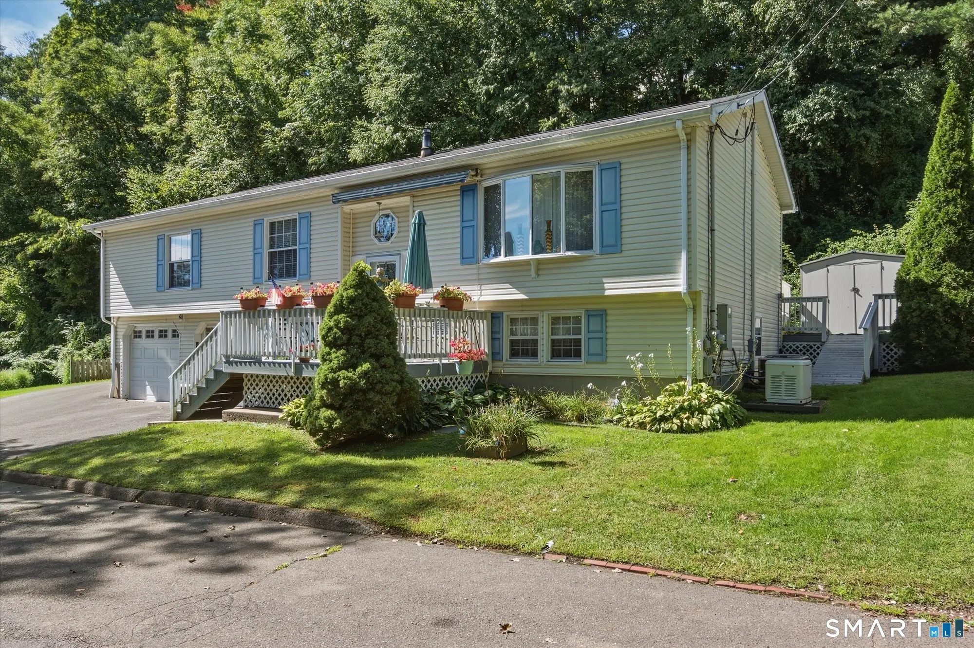1190 North High Street, East Haven