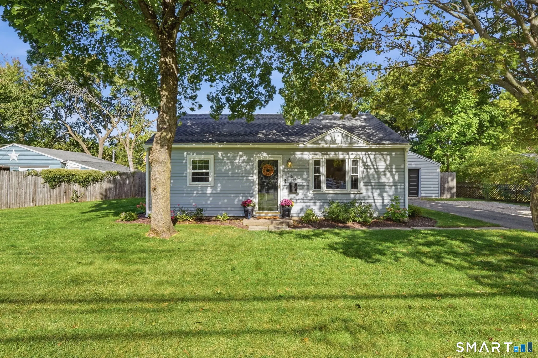 190 Old County Road, Windsor Locks