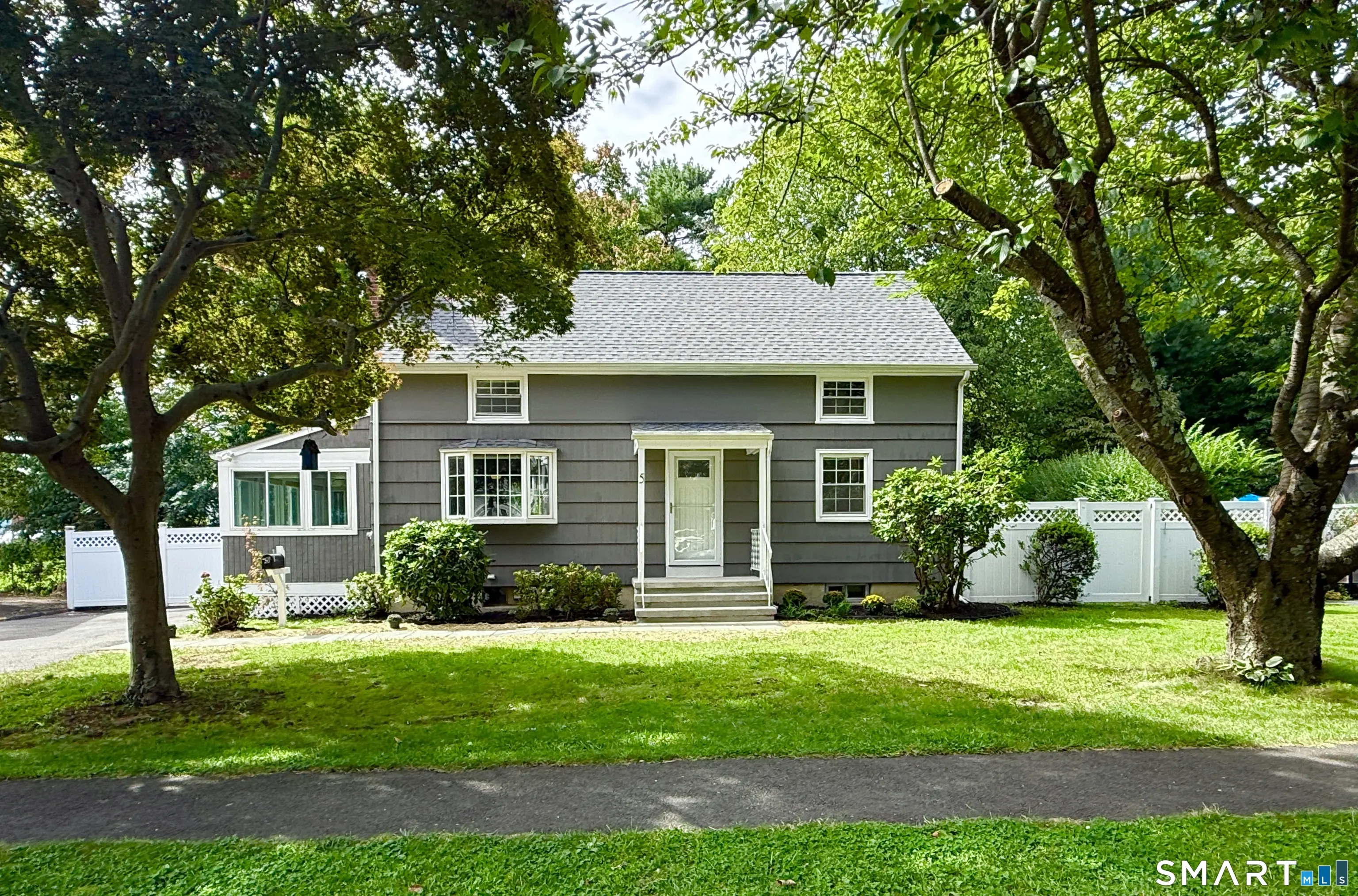 5 Michael Street, Norwalk