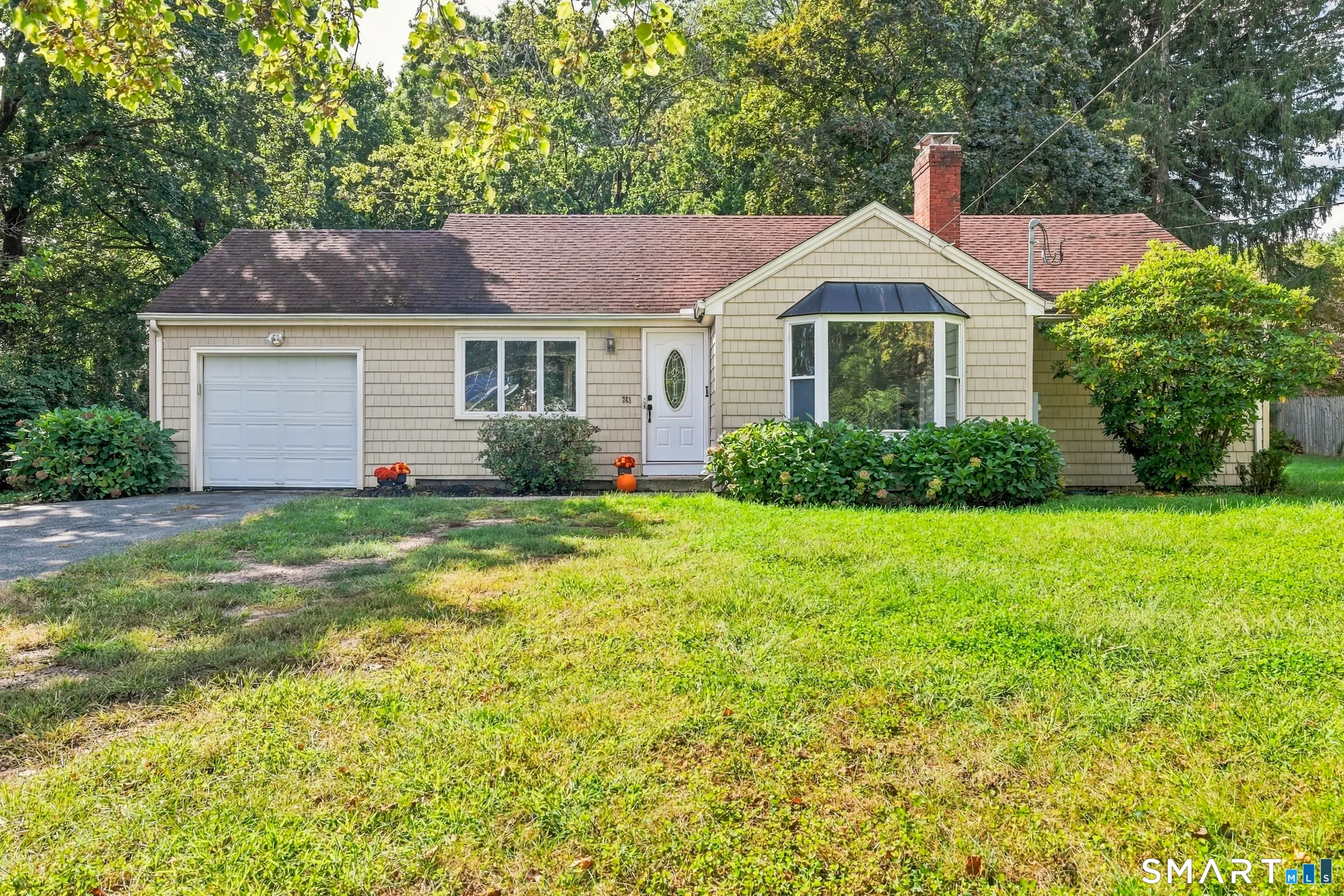 243 Elm Street, Windsor Locks
