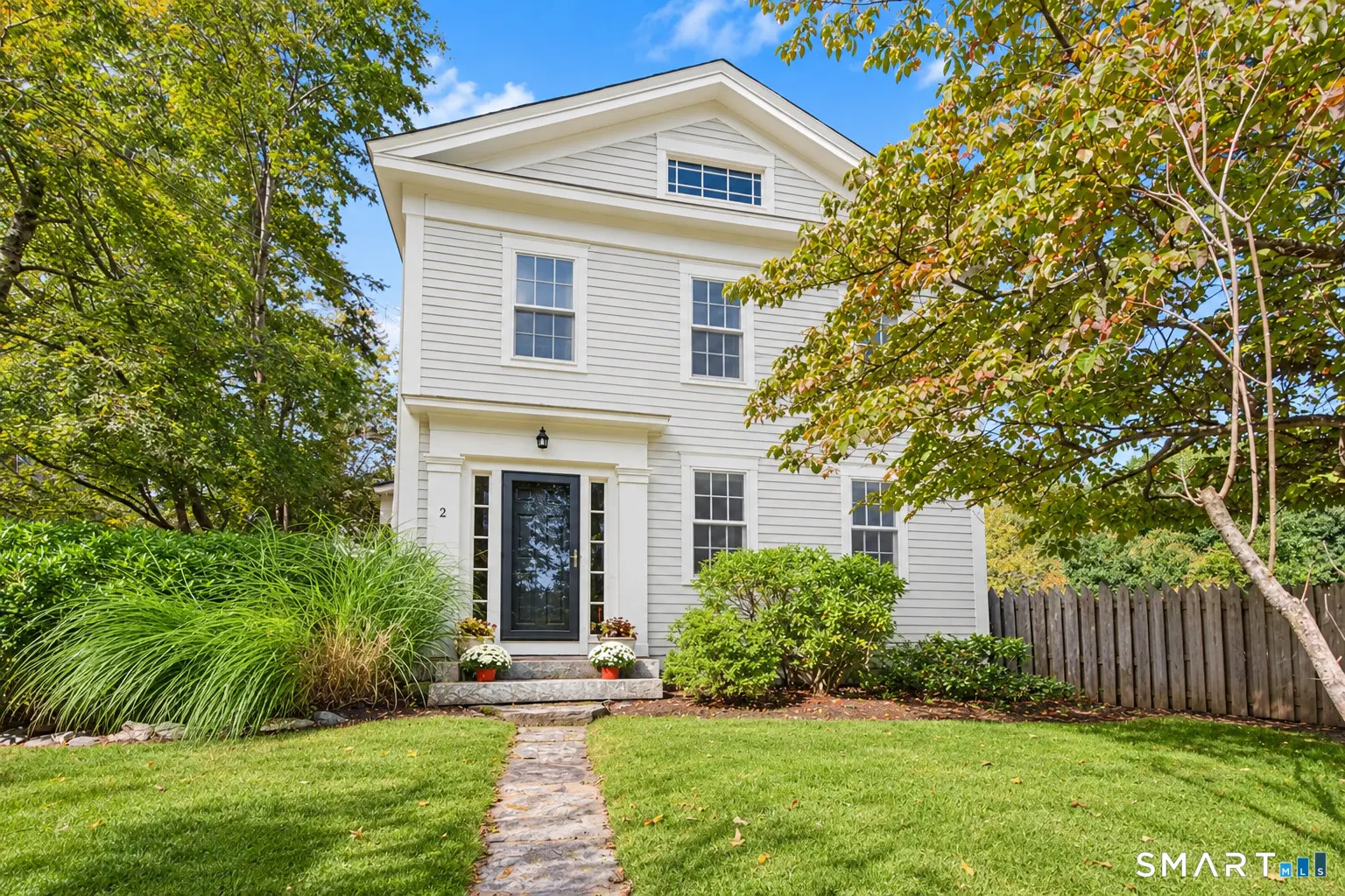 2 Pomperaug Road, Woodbury