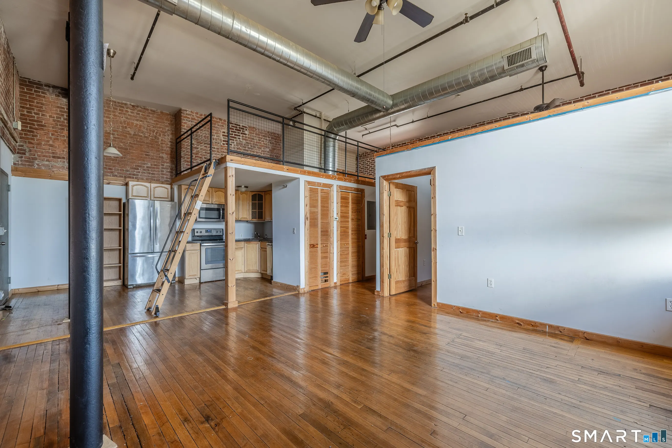 325 Myrtle Avenue 1102, Bridgeport